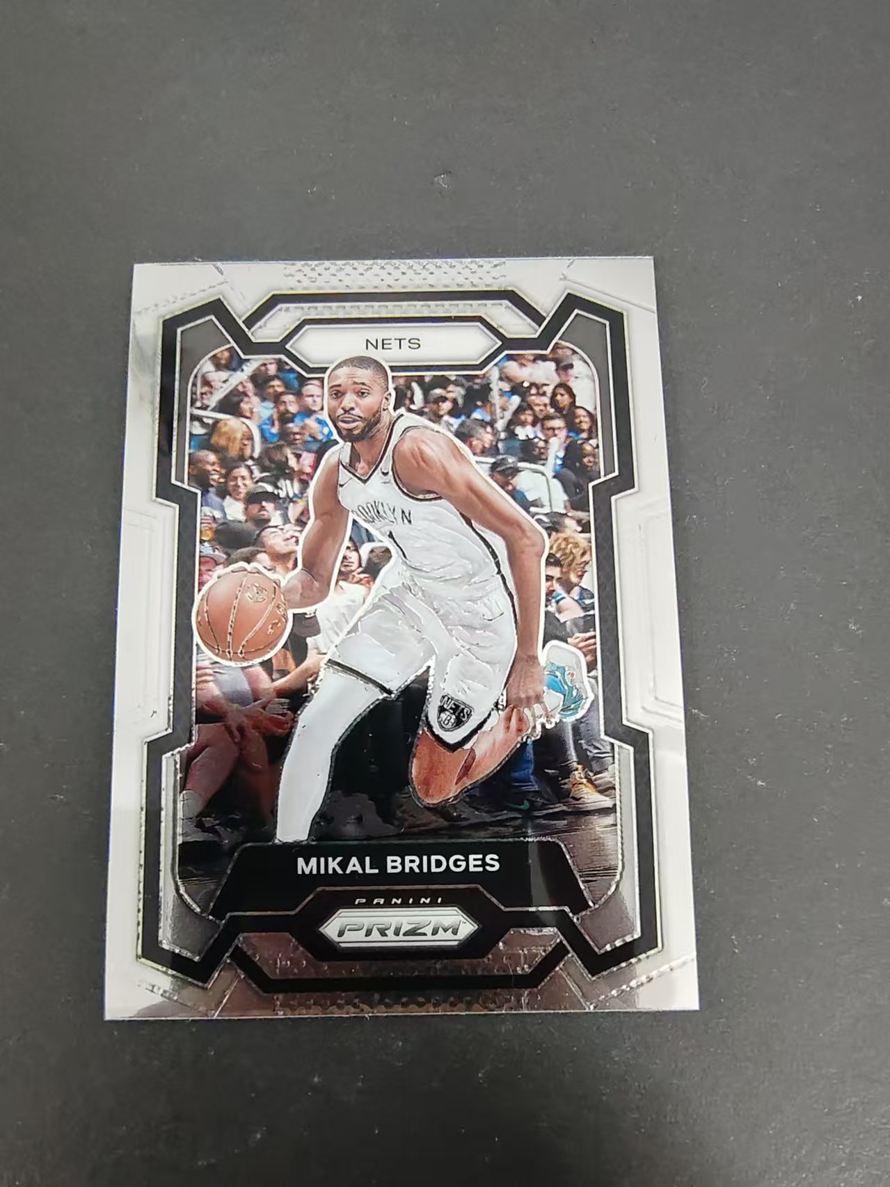 【可合并，不累计】2023-24 panini prizm mikal bridges 篮网 米卡尔 布里奇斯 PZ 划痕 边角微瑕 #46
