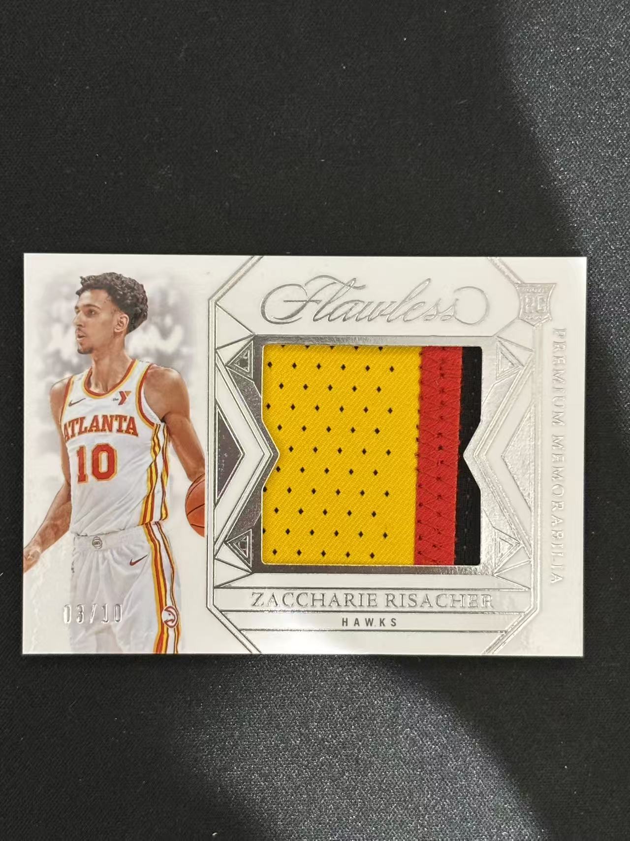 2024-25 Panini Flawless Zaccharie Risacher RC 手提 扎卡里 里萨谢 新秀 球衣物料切割 GU亲穿 03/10编 - 顾YH