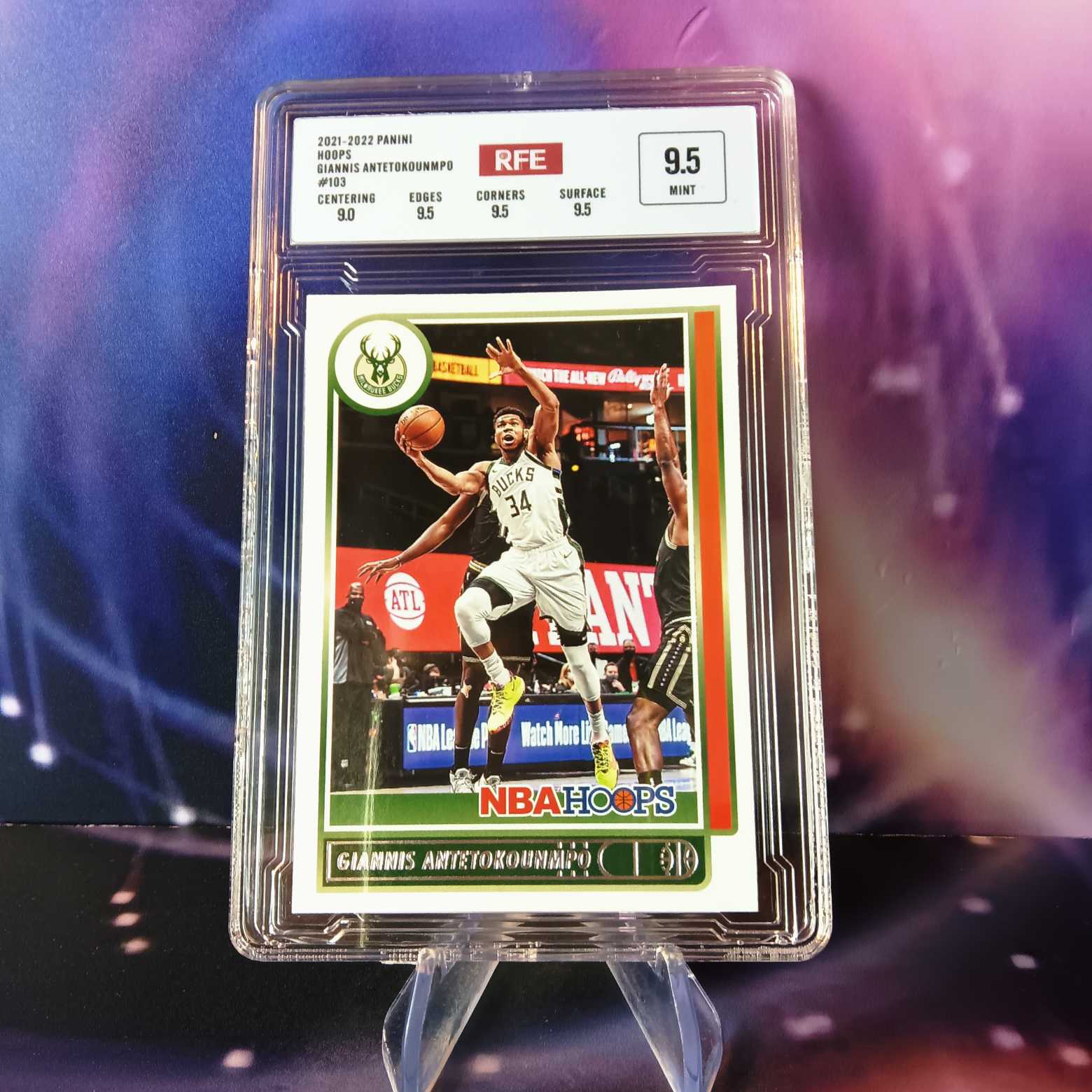 2021-22 Panini NBA Hoops 字母哥 评级卡 雄鹿 实卡精美稀有 品质保障 投资收藏必备 生日礼物【KUROKO】