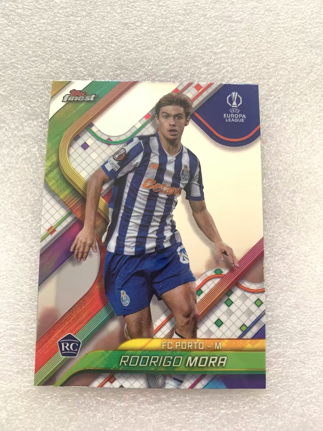 2024-25 Topps Finest 欧战 欧冠 RODRIGO MORA 波尔图 罗德里戈 莫拉 RC新秀 base