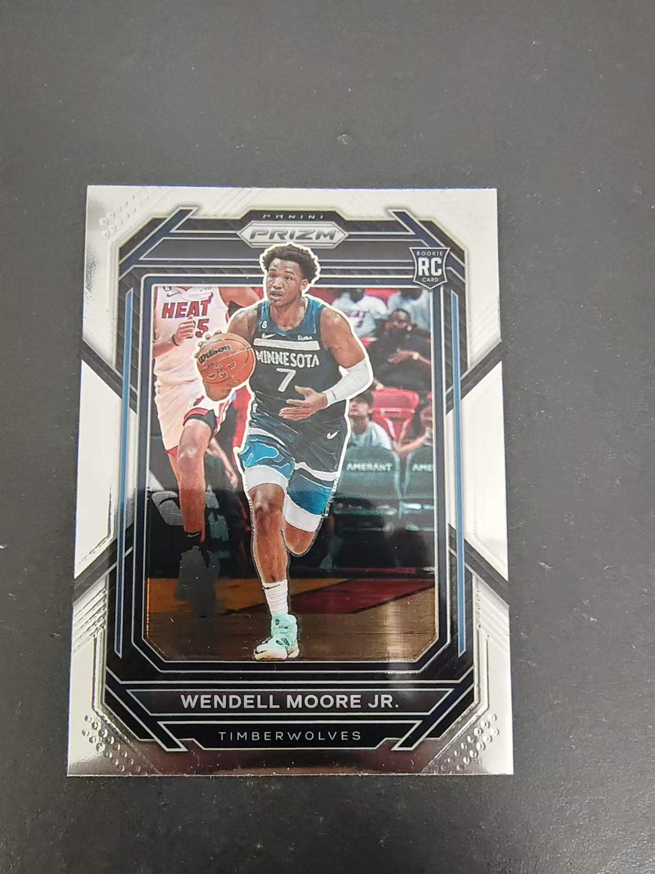 【可合并,不累计】2022-23 Panini Prizm Wendell Moore Jr. 森林狼 温德尔 摩尔 新秀 RC PZ 划痕 边角微瑕 介意勿拍 #221
