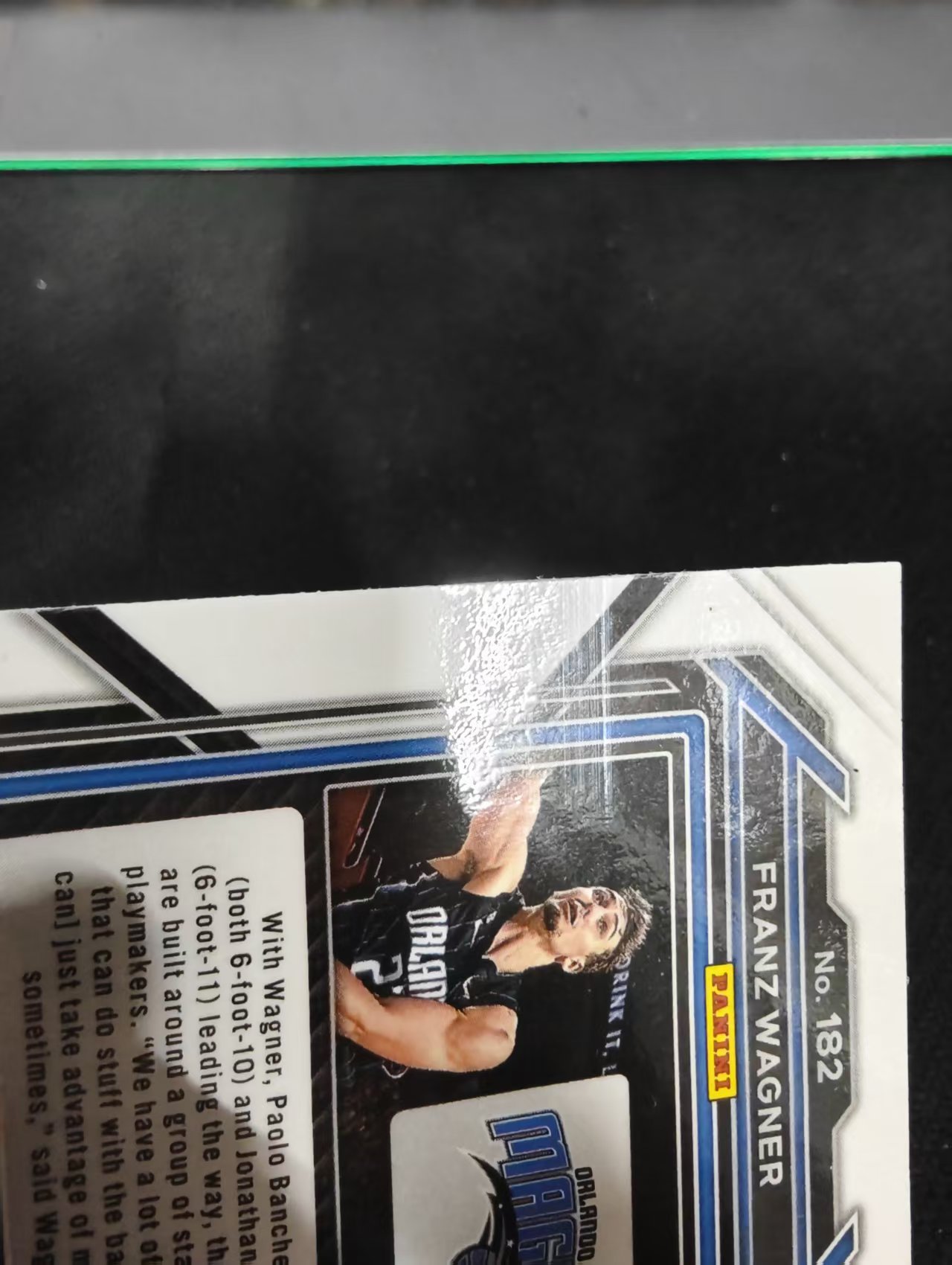 2022-23 Panini Prizm Franz Wagner 魔术 弗朗茨 瓦格纳 红波纹 PZ 划痕 边角瑕疵 #182
