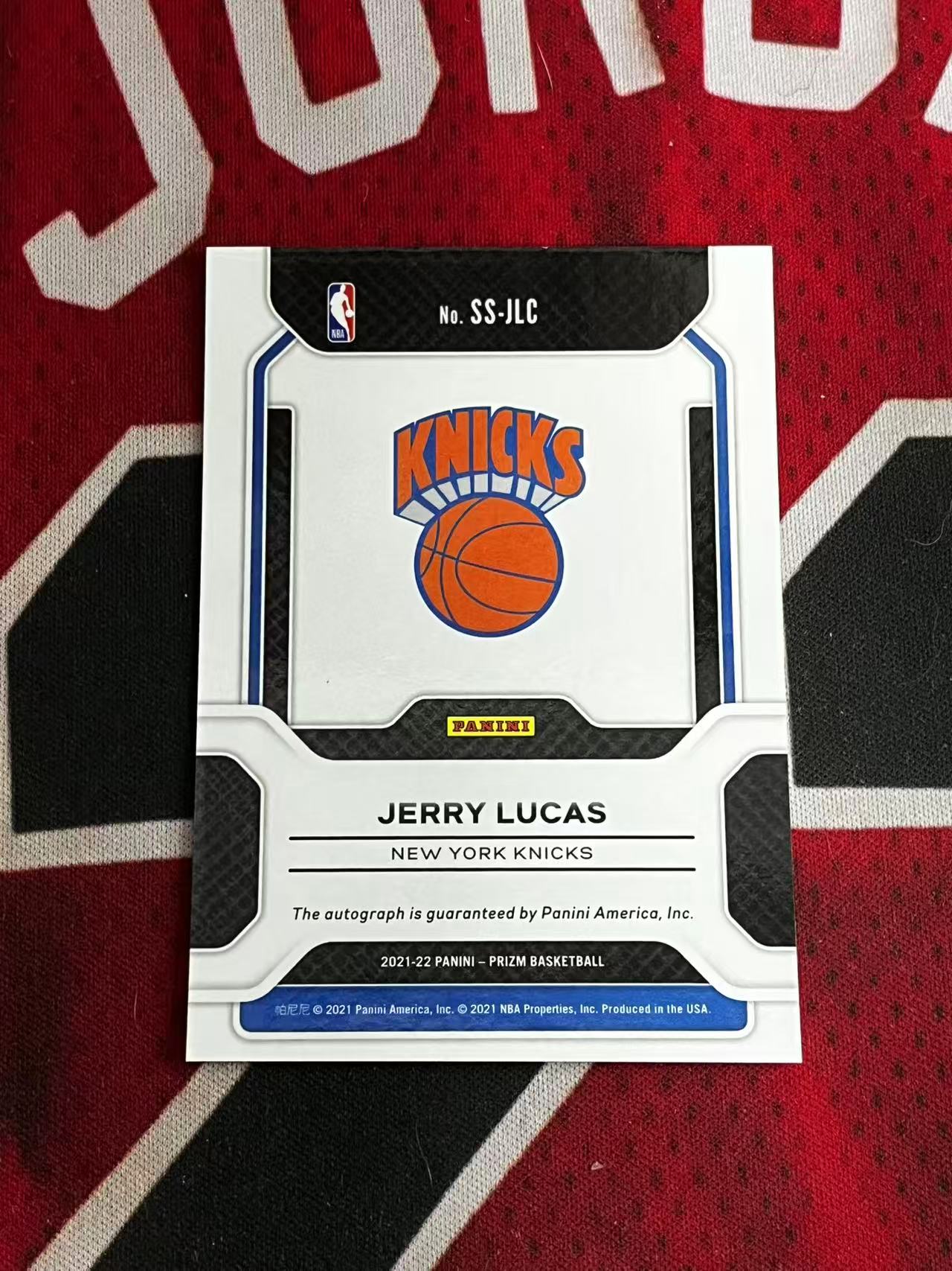 【接寄拍费率低至5%含卡淘手续费】2021-22 PANINI PRIZM PZ 系列 尼克斯名宿 约翰卢卡斯 签字卡 专收凑套必备【烂臭嘴拍卖】