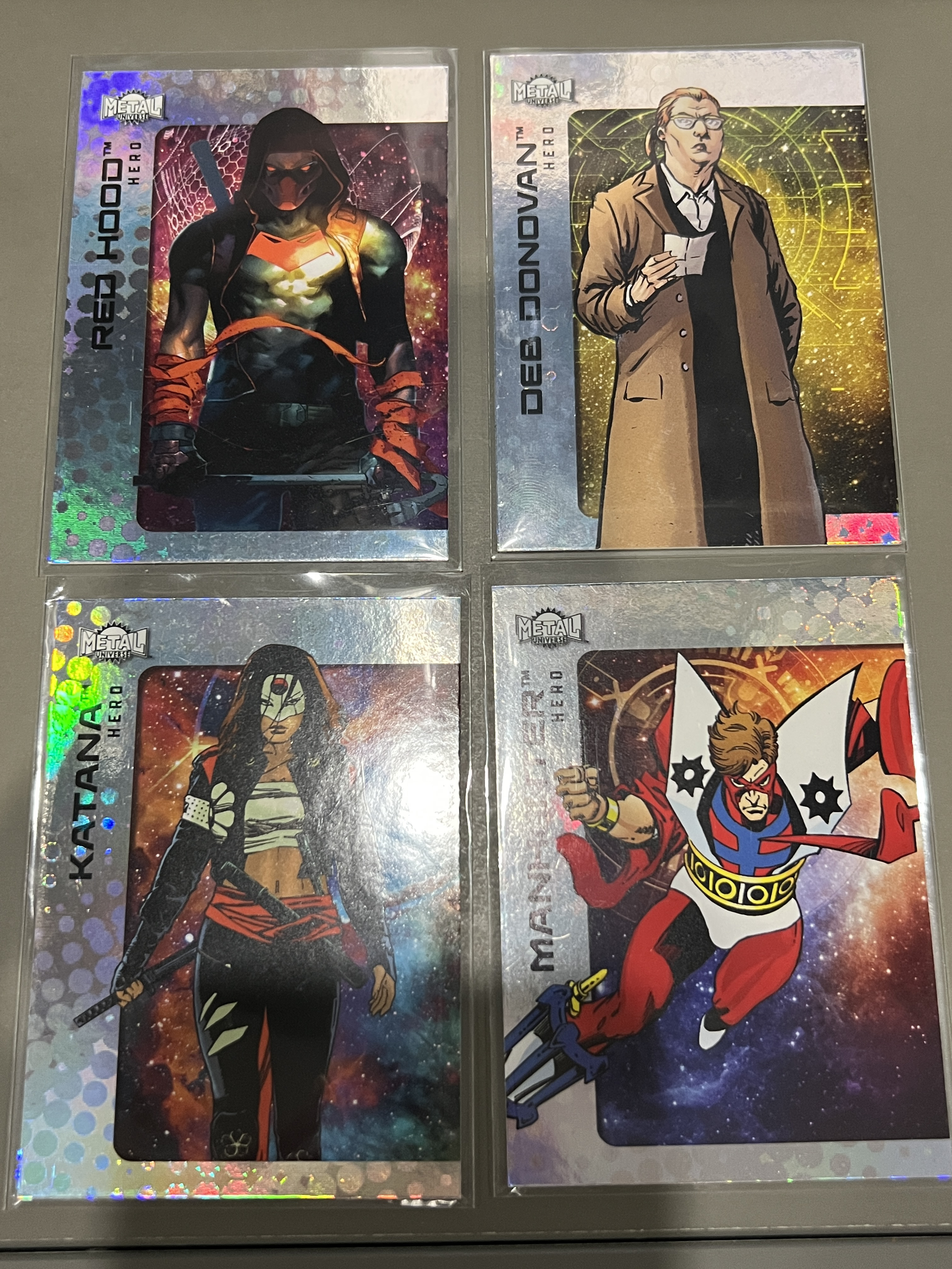 2025 Skybox Metal Universe Batman DC 蝙蝠侠 金属宇宙 银折特卡 波点 retribution 红头罩 武士刀 katana 哥谭记者 manhunter 二代猎人