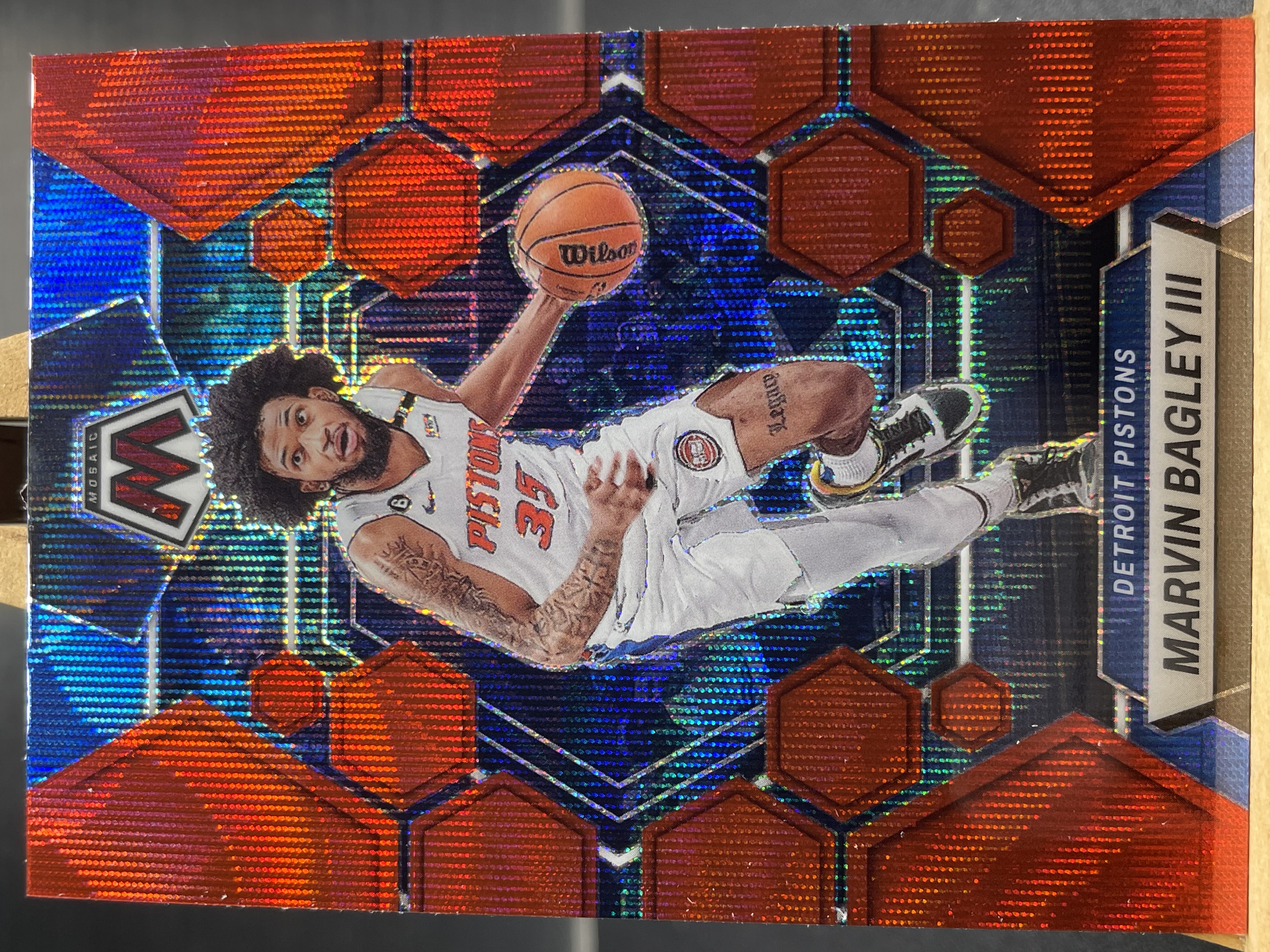(S10) 2022-23 PANINI 马赛克系列 红波纹 马文 巴格利三世 活塞  近期大热球星 收藏必备 卡品如图! ! !