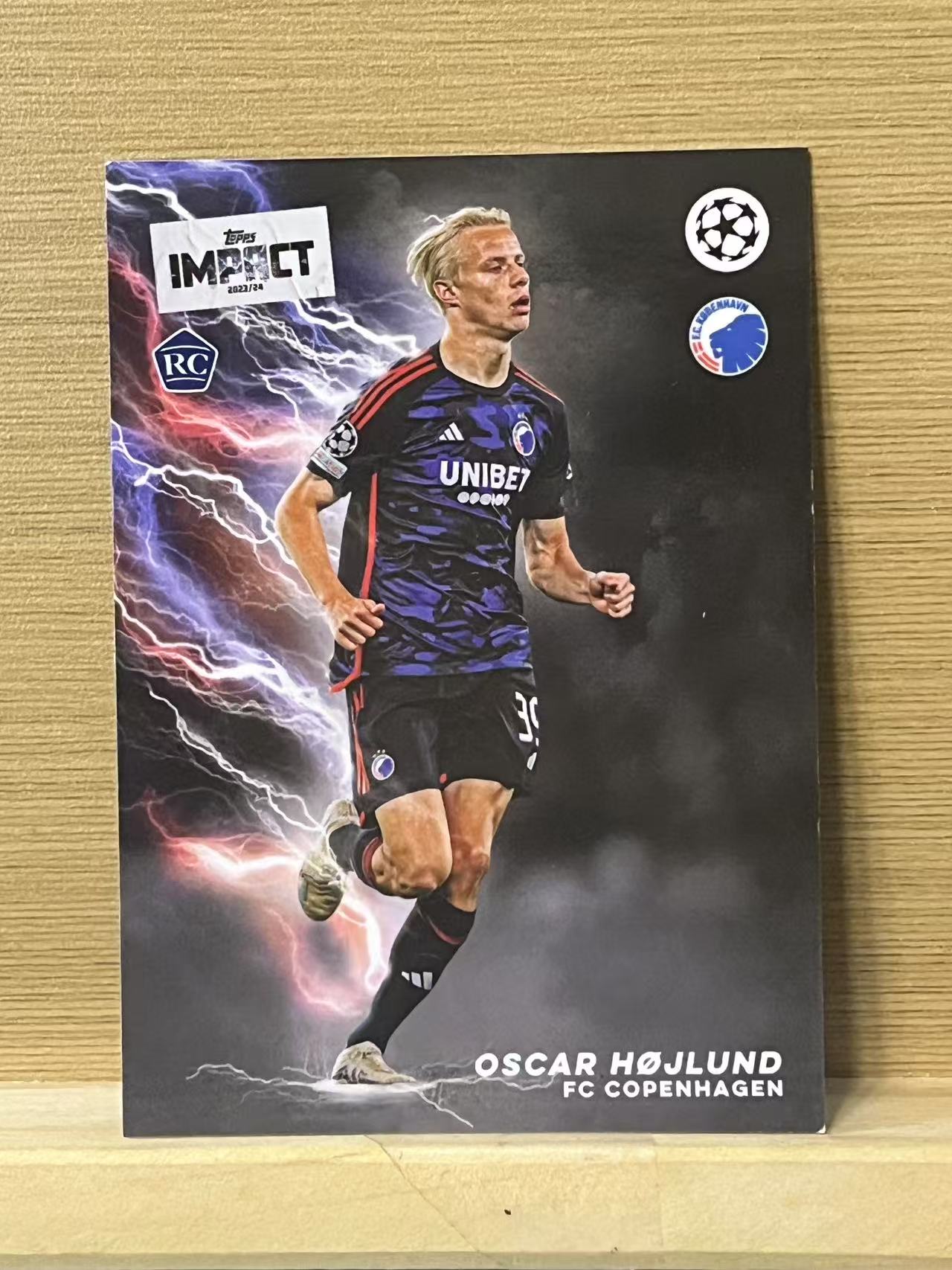 2024 Topps UEFA oscar hojlund RC 奥斯卡 霍伊伦德 新秀 哥本哈根 欧冠 冲击盒 实卡精美 收藏必备 A56