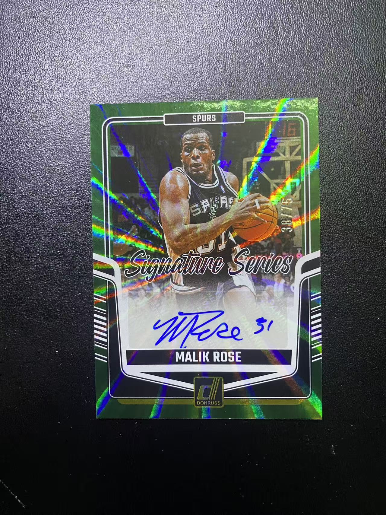 2024-25 Panini Donruss Malik Rose 马刺 名宿 马利克 罗斯 绿佛光 折射 签字 75编 卡品如图 值得收藏 dm
