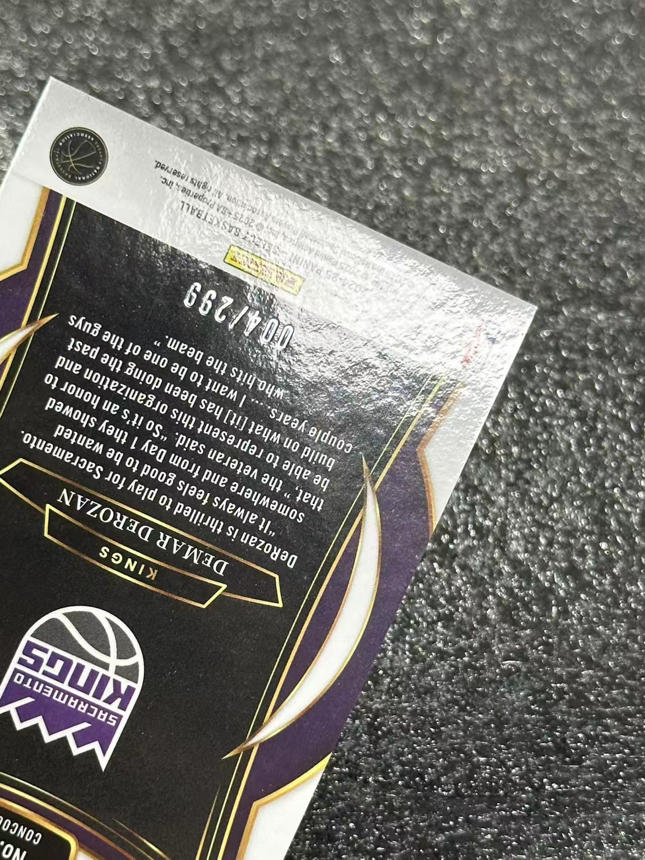 Basketball 2024-25 Select 德玛尔 德罗赞 Demar DeRozan 299编 NBA 美职篮 卡品如图 瑕疵如图 非常好看 值得收藏 B1G610
