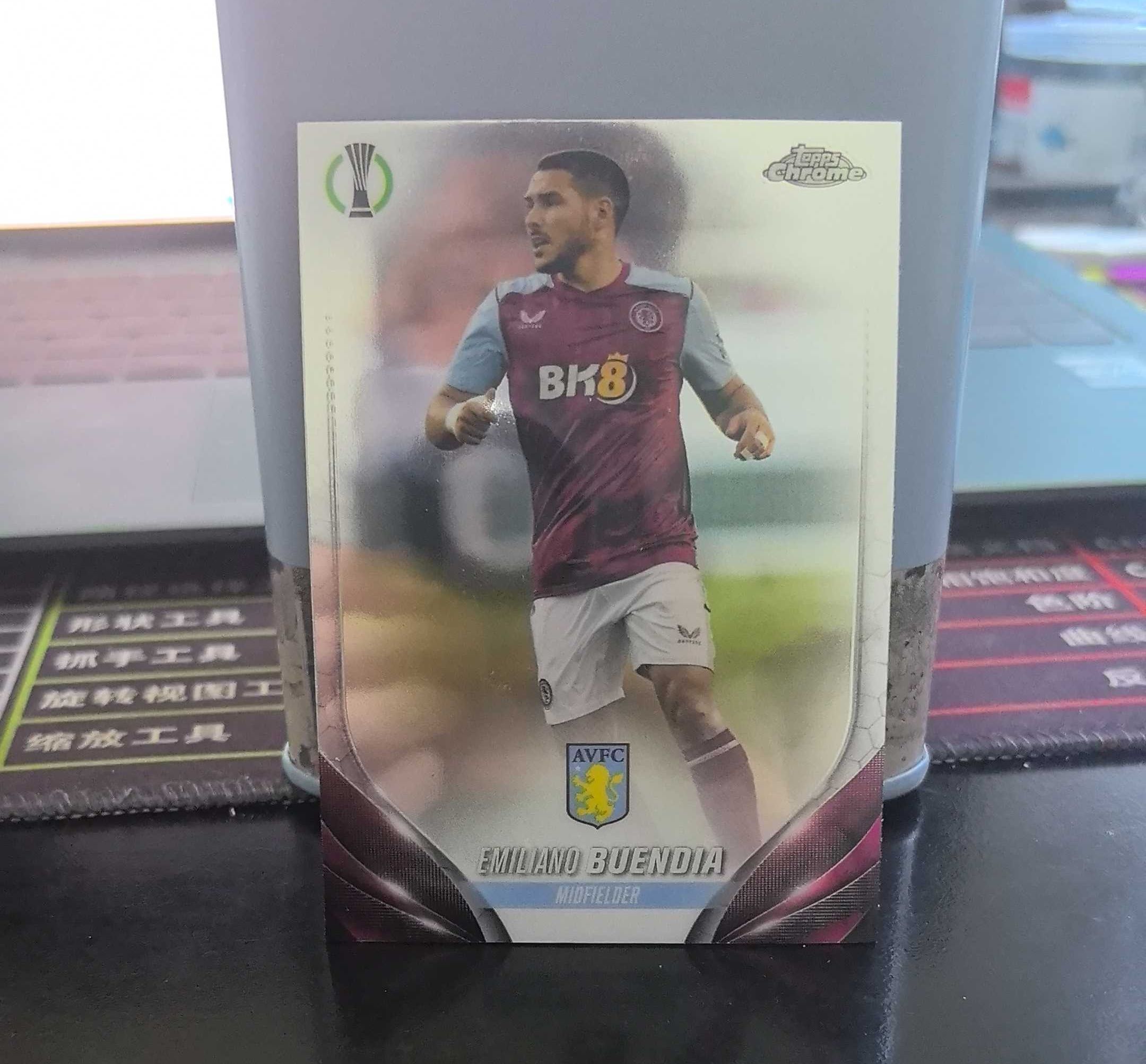 2023-24 Topps Chrome Emiliano Buendía base 凑套必备 编号133