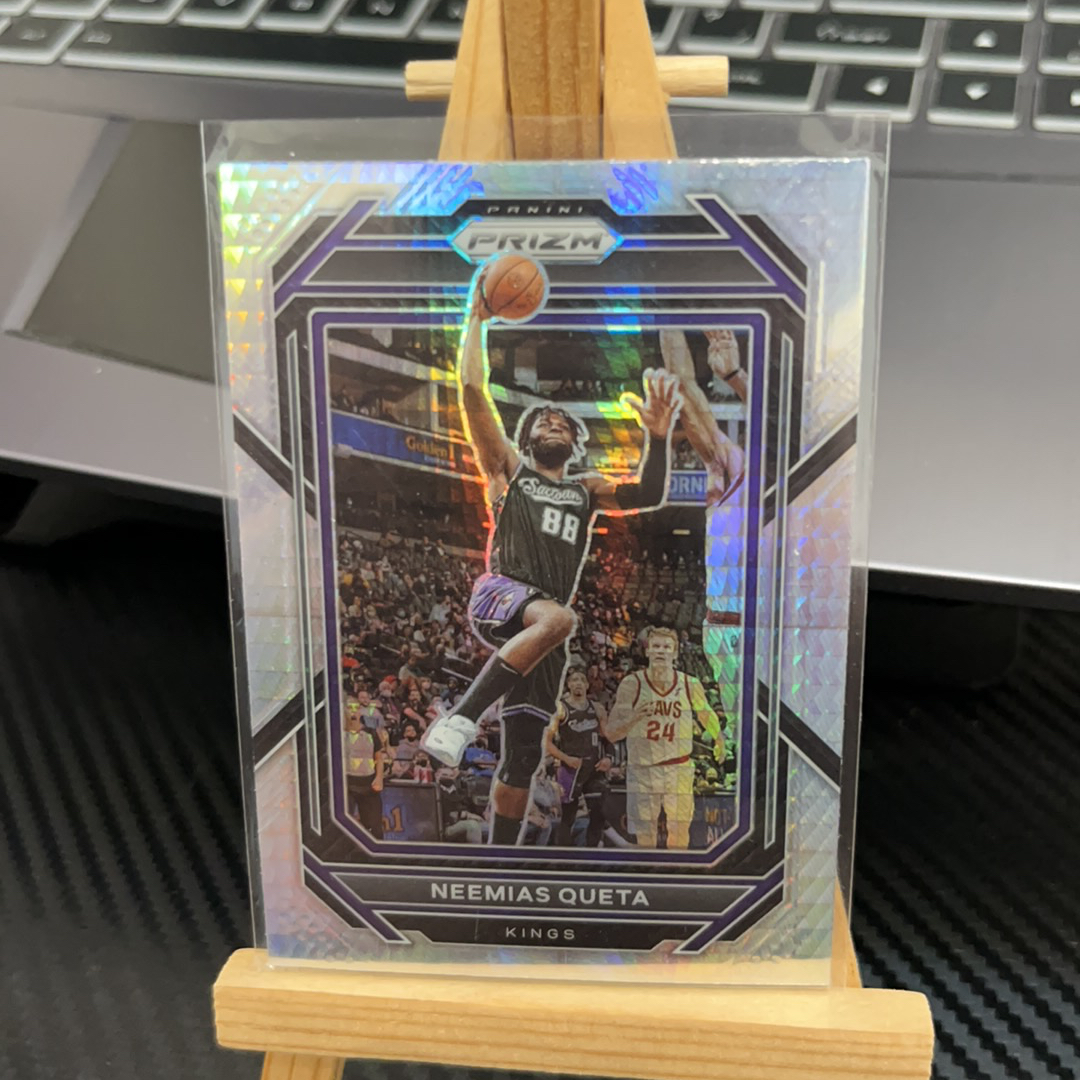 2022-23 Panini Prizm Neemias Queta 凯塔 国王 银折 折射 prizm系列 pz 卡品如图 凑图必备 值得收藏!免费代卖.