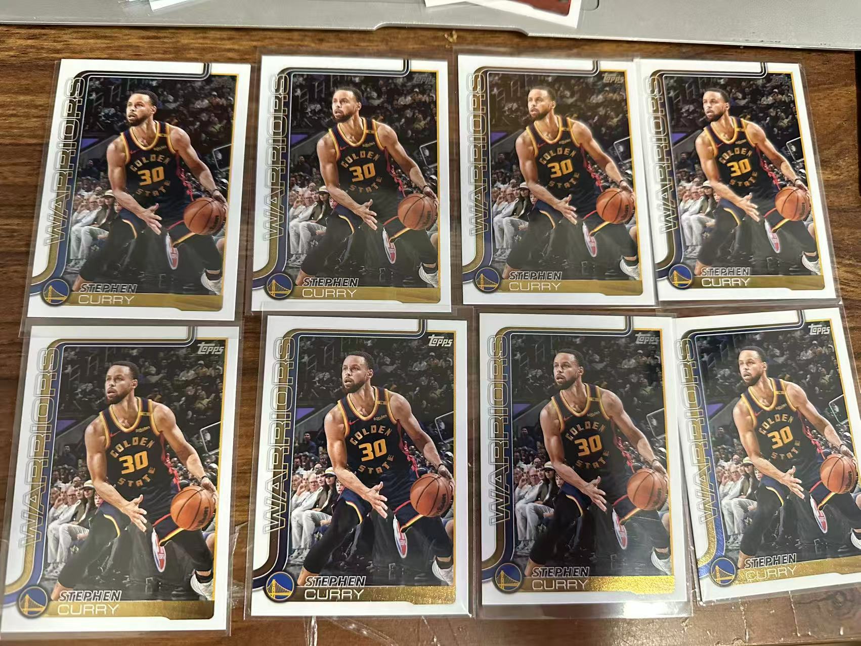 2025 Topps Topps Stephen Curry 勇士 斯蒂芬 库里 base【小姨 郭】