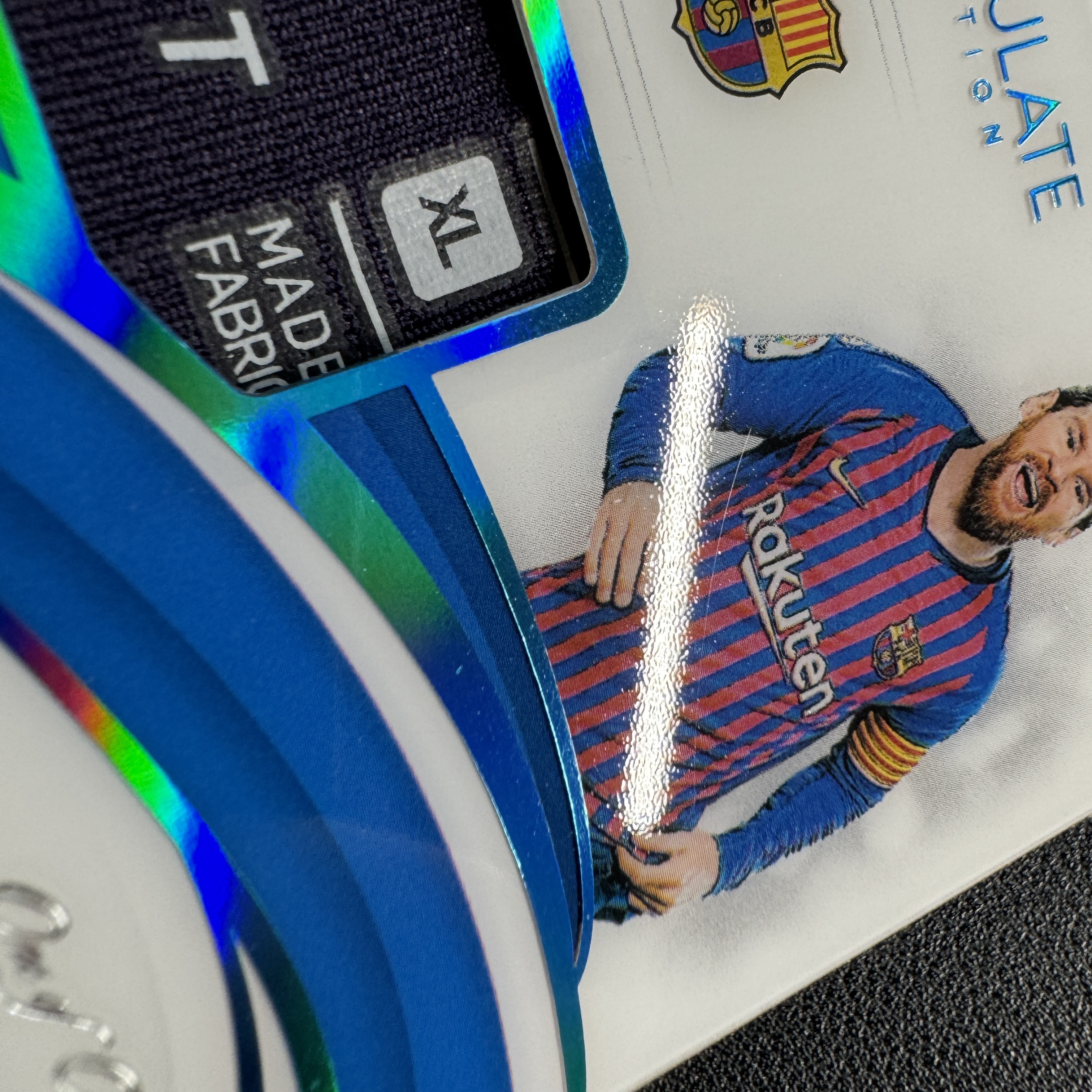 【FCB拍卖】2018-19 PANINI IMMACULATE LIONEL MESSI 里奥 梅西 1/1编 签字 球衣签 一编 湖水蓝 亲穿切TAG 单一平行 镜面 player 巴萨 阿根廷 痕如图{NCE29}FCBN11代理拍卖