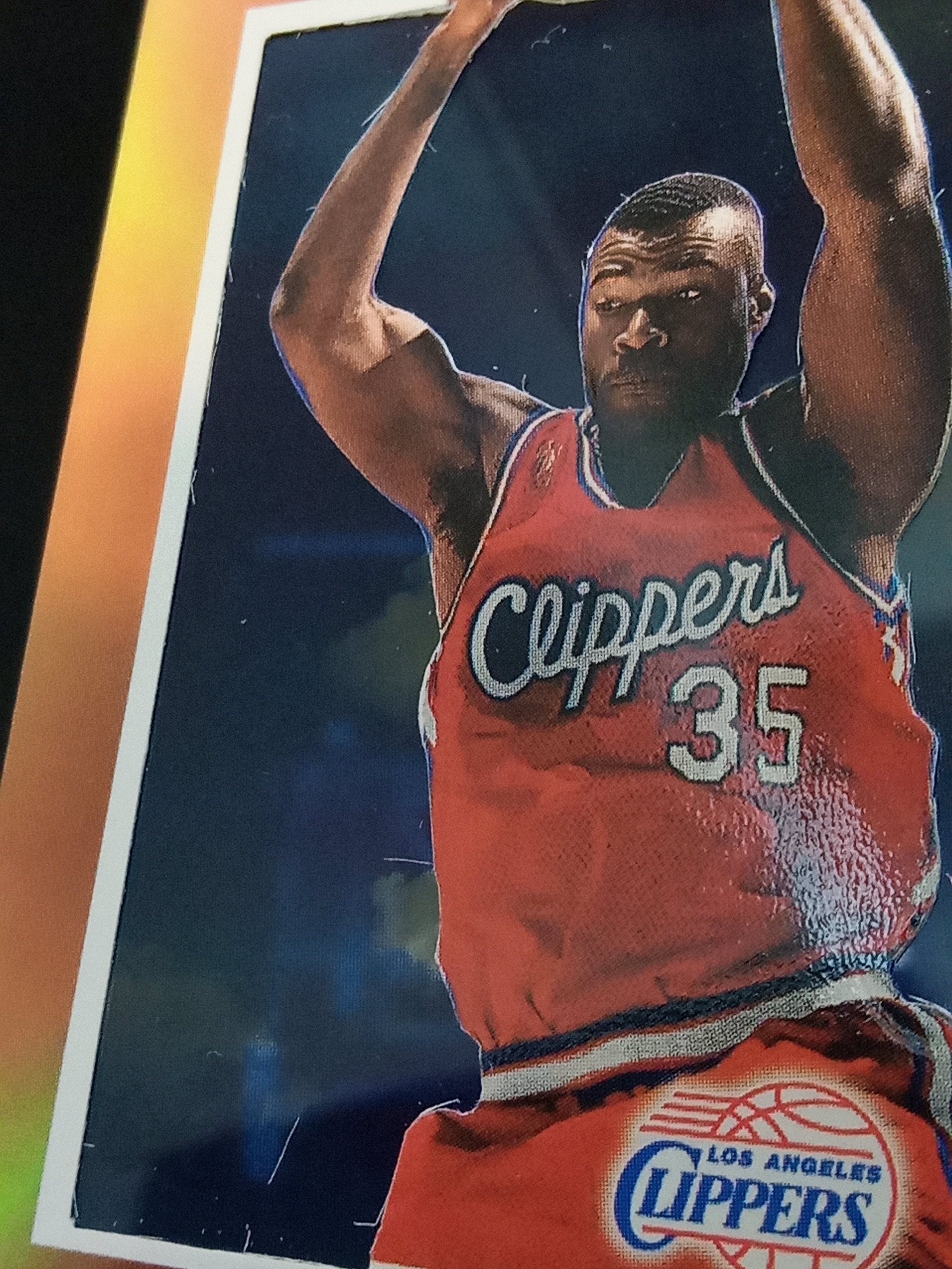 【DC拍卖】9.29小科比(微瑕)`1996-97 Skybox E-X2000 #28 Loy Vaught 洛伊沃特 洛杉矶快船 橙金渐变折射老球星卡,经典E-X2000胶片卡`