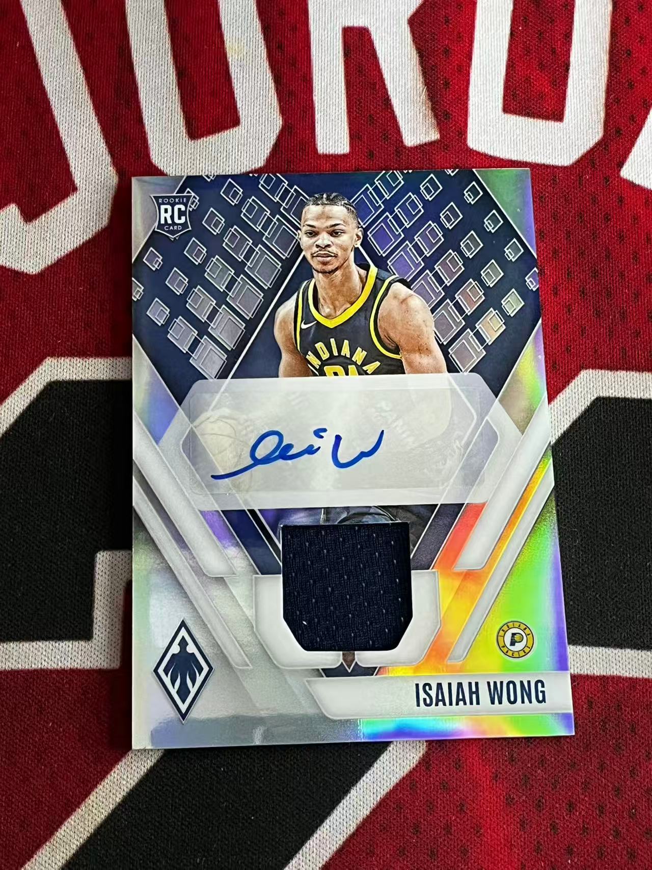 【接寄拍】2023-24 PANINI PHOENIX 凤凰系列 步行者 新秀RC 以赛亚王 199编 RJA 新秀球衣物料切割签字卡 银折 折射【烂臭嘴拍卖】