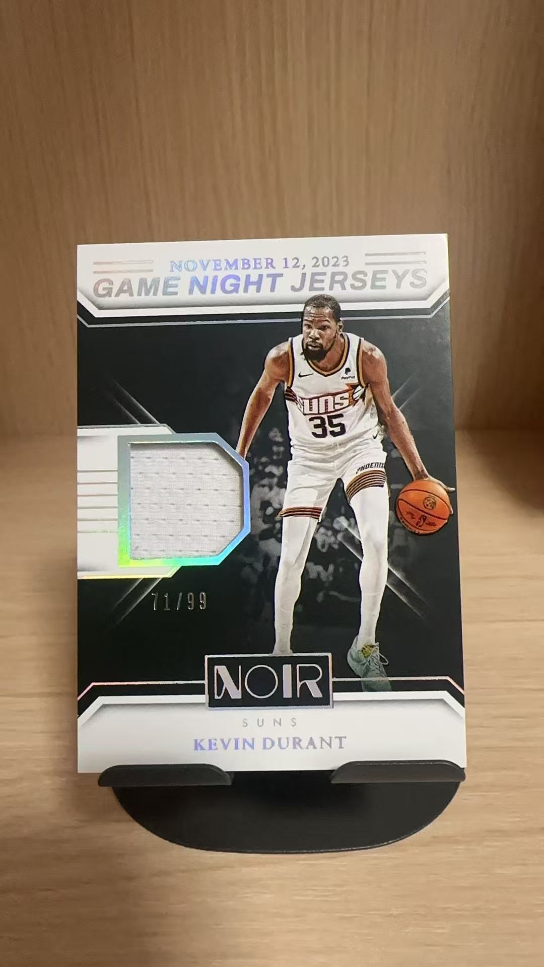 2024-25 Panini Noir Kevin Durant #GNJ-KEV 凯文 杜兰特 死神 99编 球衣切割 诺尔 太阳 篮球 卡品如图