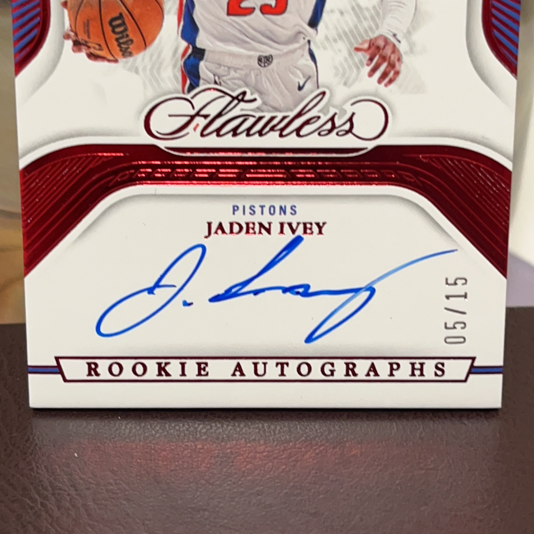2022-23 Panini Flawless Jaden Ivey RC 活塞队 手提箱 新秀 RC 杰登 艾维 潜力新秀 活塞 卡签 签字 红平行 15编 卡品如图