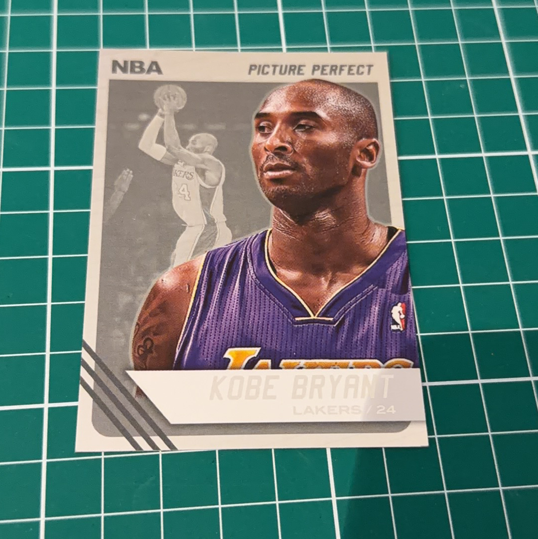 2014-15 Panini Americana Kobe Bryant S.p.a. 科比布莱恩特 KB 小飞侠 黑曼巴 大头特卡 闪卡 双选图 十年老卡 绝版卡 稀有大比例