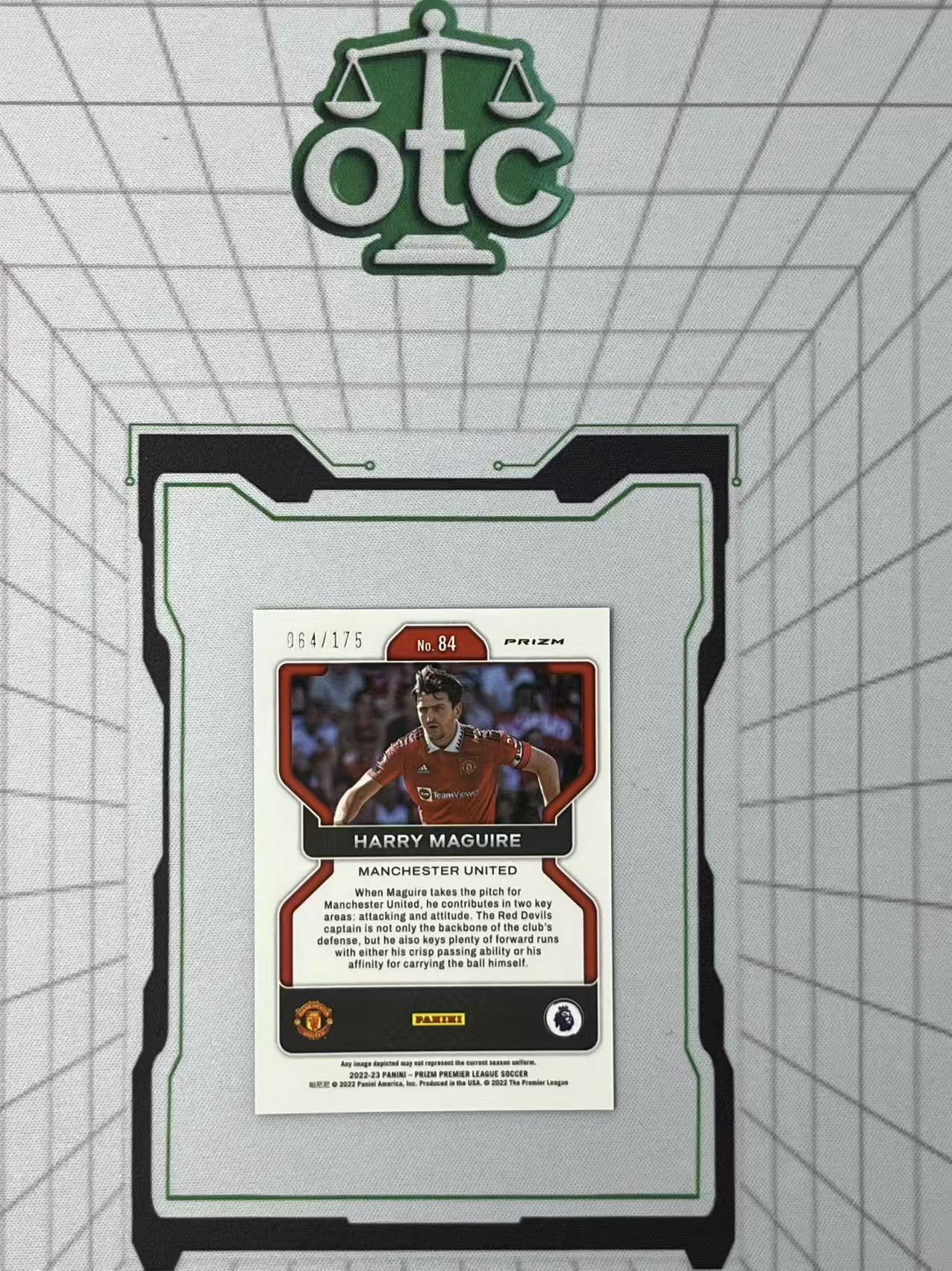 2022-23 Panini Prizm Harry Maguire 【盎司收藏】哈里 马奎尔 正蓝折 175编 曼联 莱斯特城 英格兰 航母 真男人 英超 JJ27