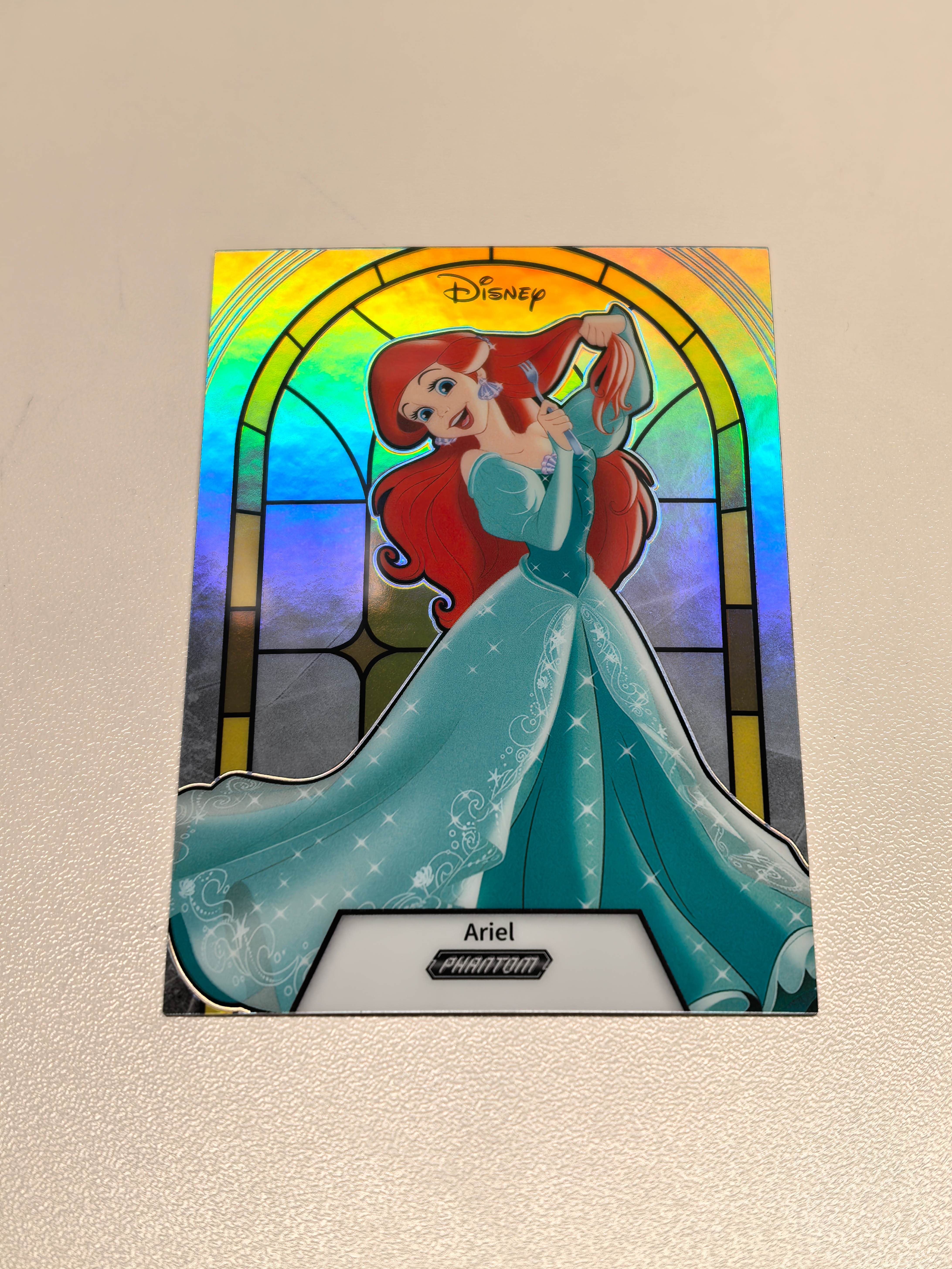 2025 KAKAWOW PHANTOM Disney 卡卡沃 迪士尼 小美人鱼 Ariel 爱丽儿 05/10编 教堂彩色玻璃特卡 折射 微瑕 实卡精美 卡品如图 收藏必入 小U