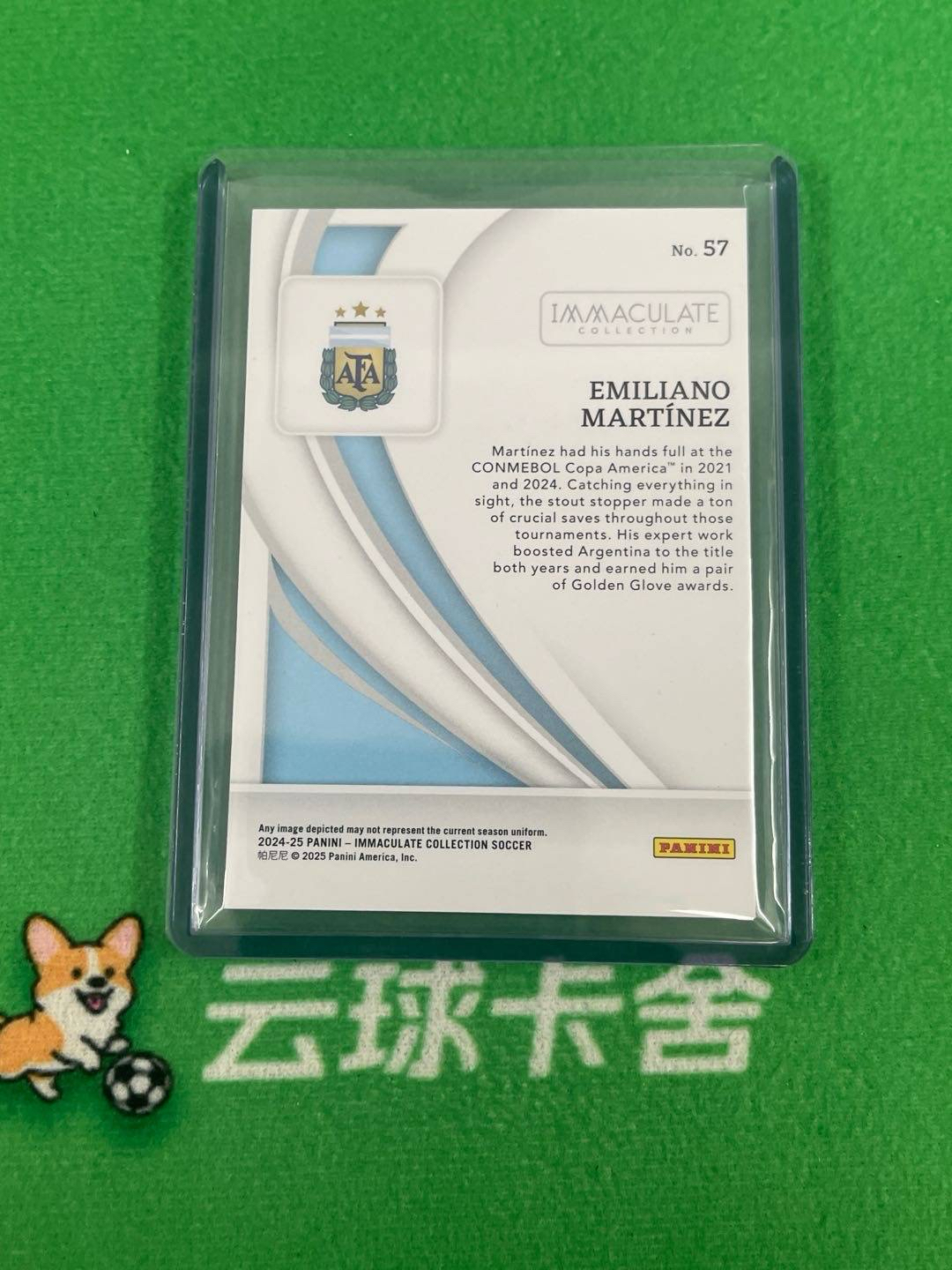 2024-25 Panini Immaculate Emiliano Martínez 爱咪咪 阿根廷 大马丁 马丁内斯 蓝平行 base /40编 低编 微瑕如图
