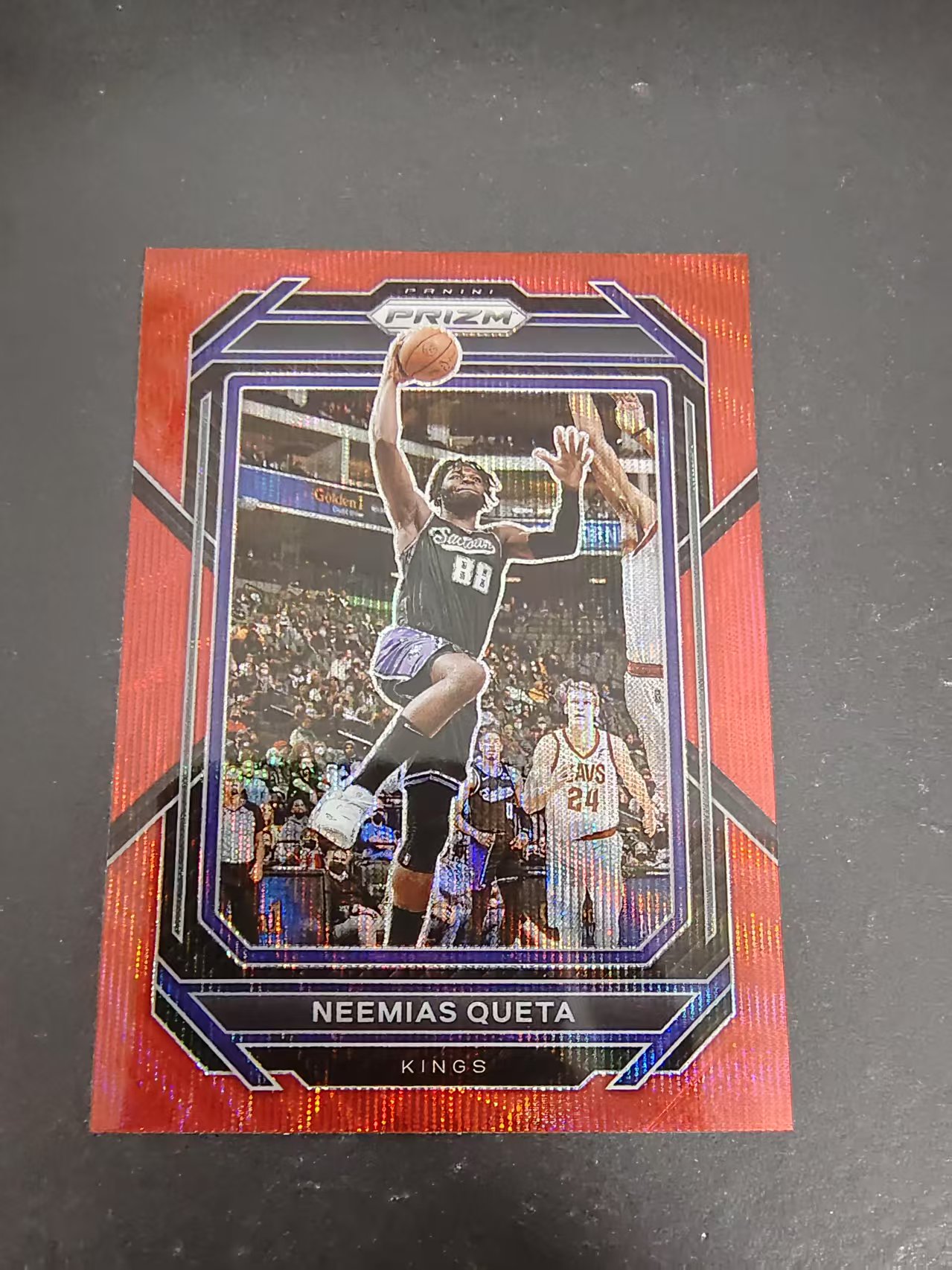 【可合并,不累计】2022-23 Panini Prizm Neemias Queta 内米亚斯 凯塔 国王 PZ 红波纹 划痕 边角瑕疵 #121