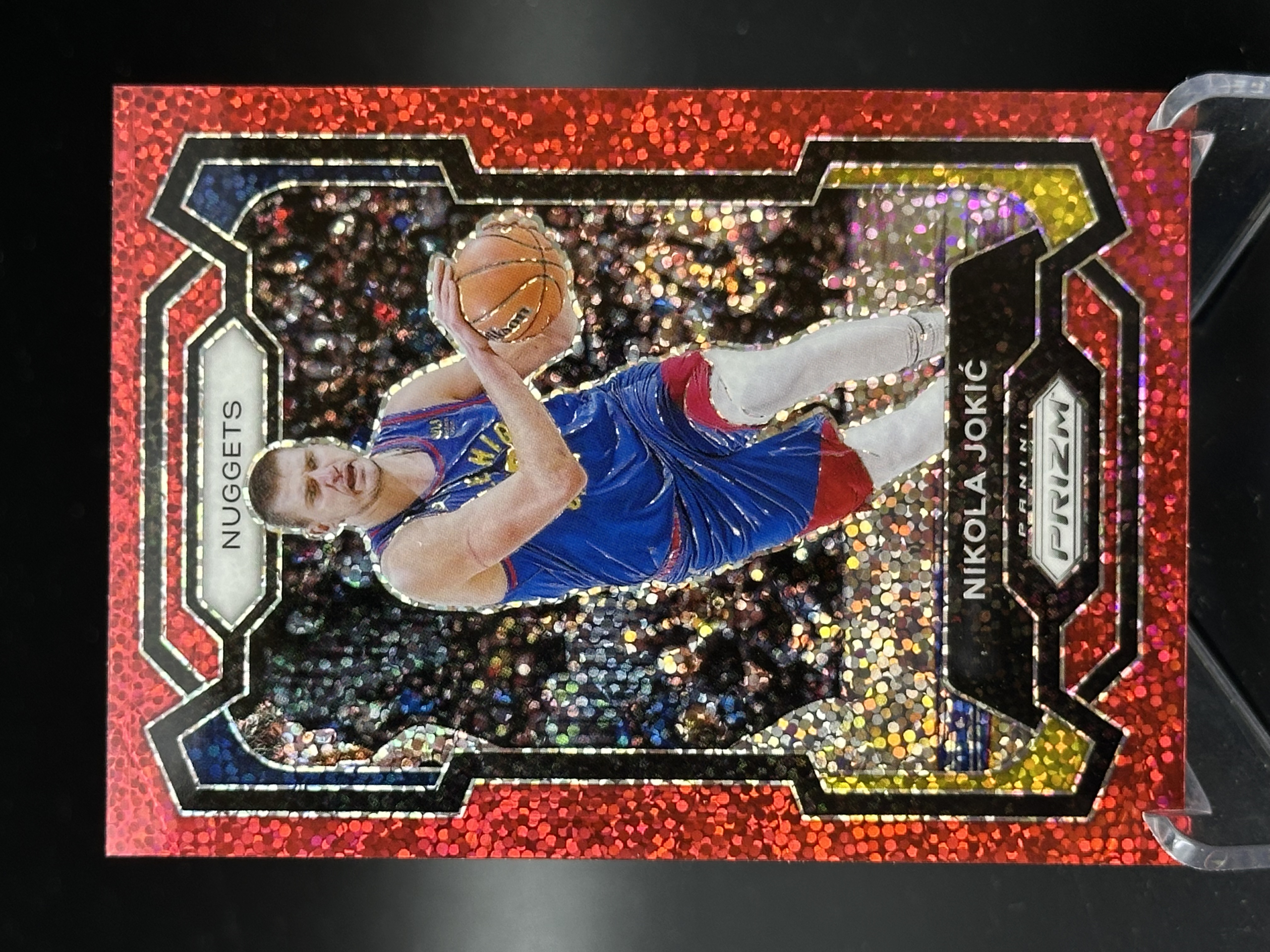 2023-24 Panini Prizm Nikola Jokic 【小黄拍卖】PZ 约基奇 掘金 红碎闪折 大比例 少见「汉堡王」
