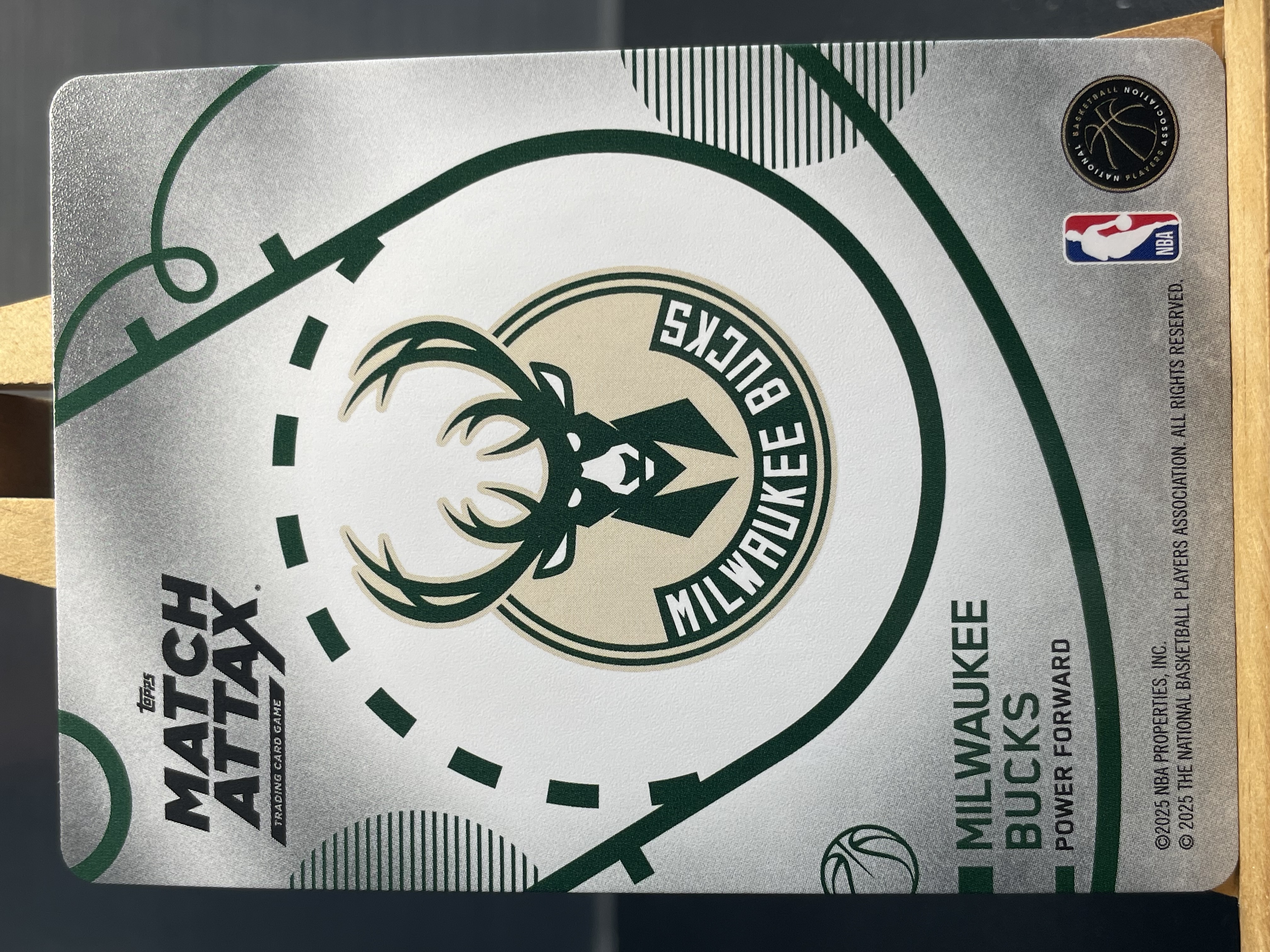 (T3) 2025 TOPPS 折射 字母哥 扬尼斯 阿德托昆博 雄鹿 实卡好看 收藏凑套必备 卡品如图!!!
