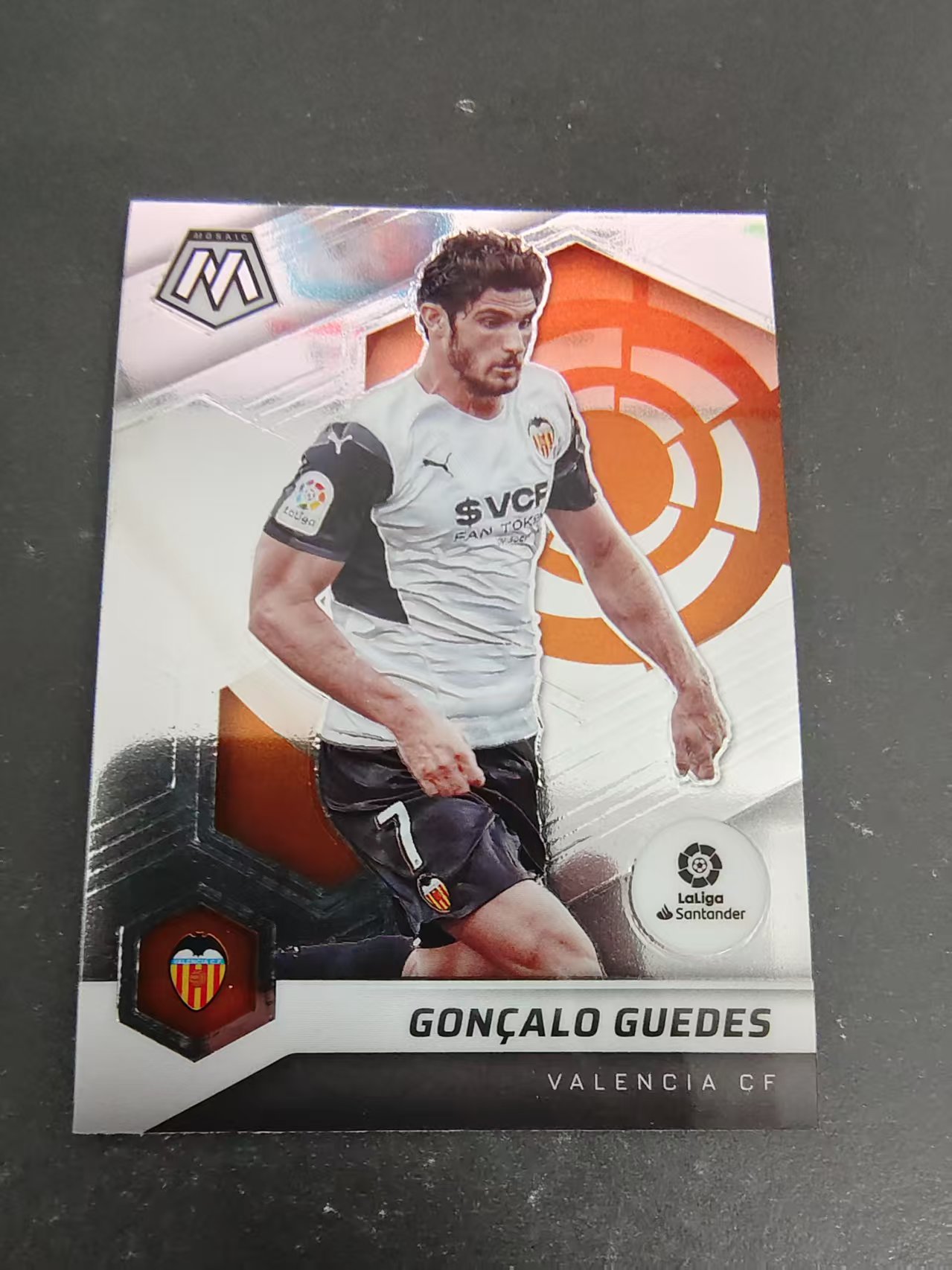 【可合并,不累计】2021-22 Panini Mosaic goncalo guedes 格德斯 瓦伦西亚 西甲 马赛克 划痕 边角瑕疵 #192