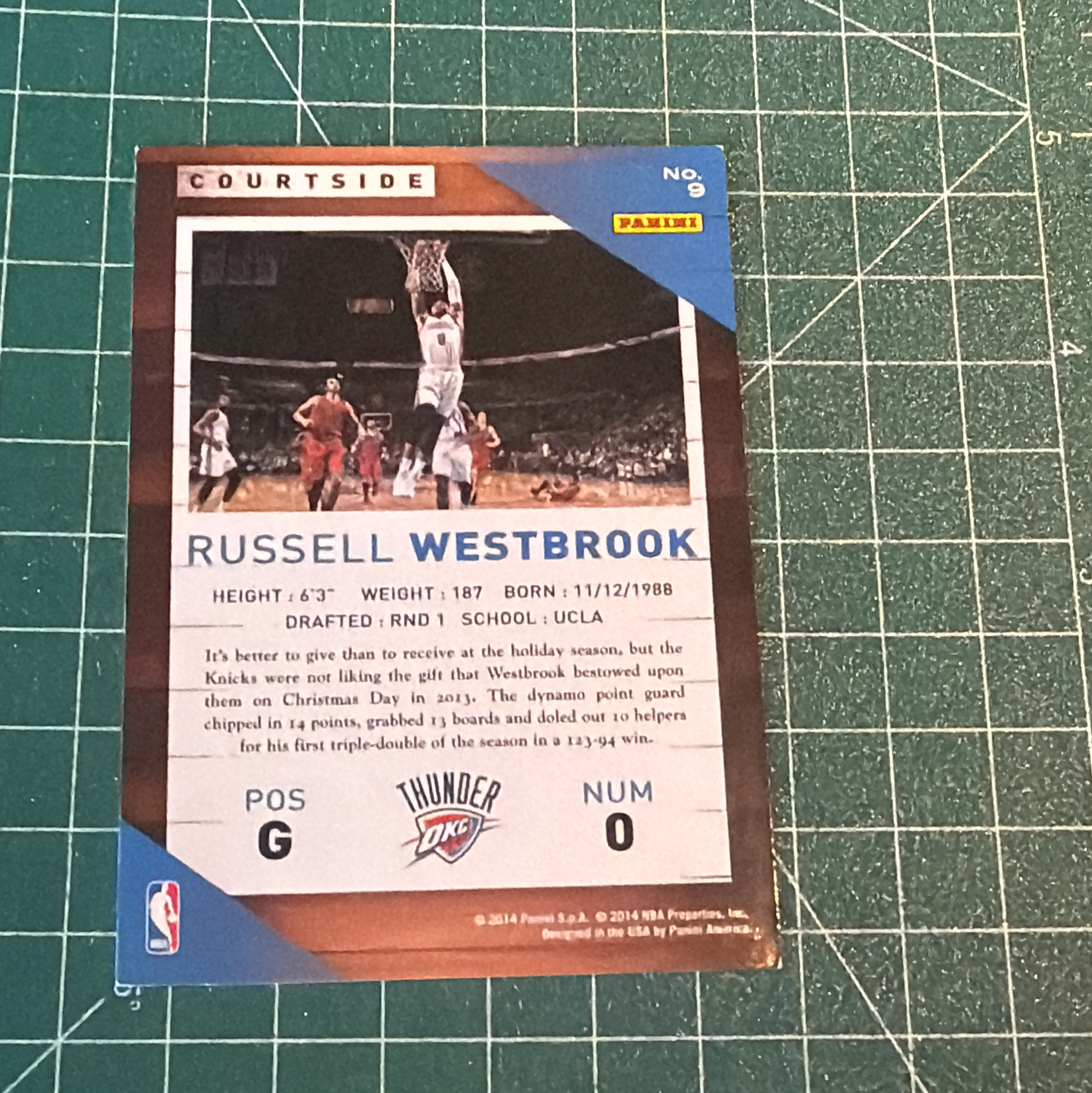 2014-15 Panini S.p.A Russell Westbrook 中雅图/中亚图 拉塞尔威斯布鲁克 威少 横版特卡 场边 小聚光灯 老卡 绝版卡 稀有大比例
