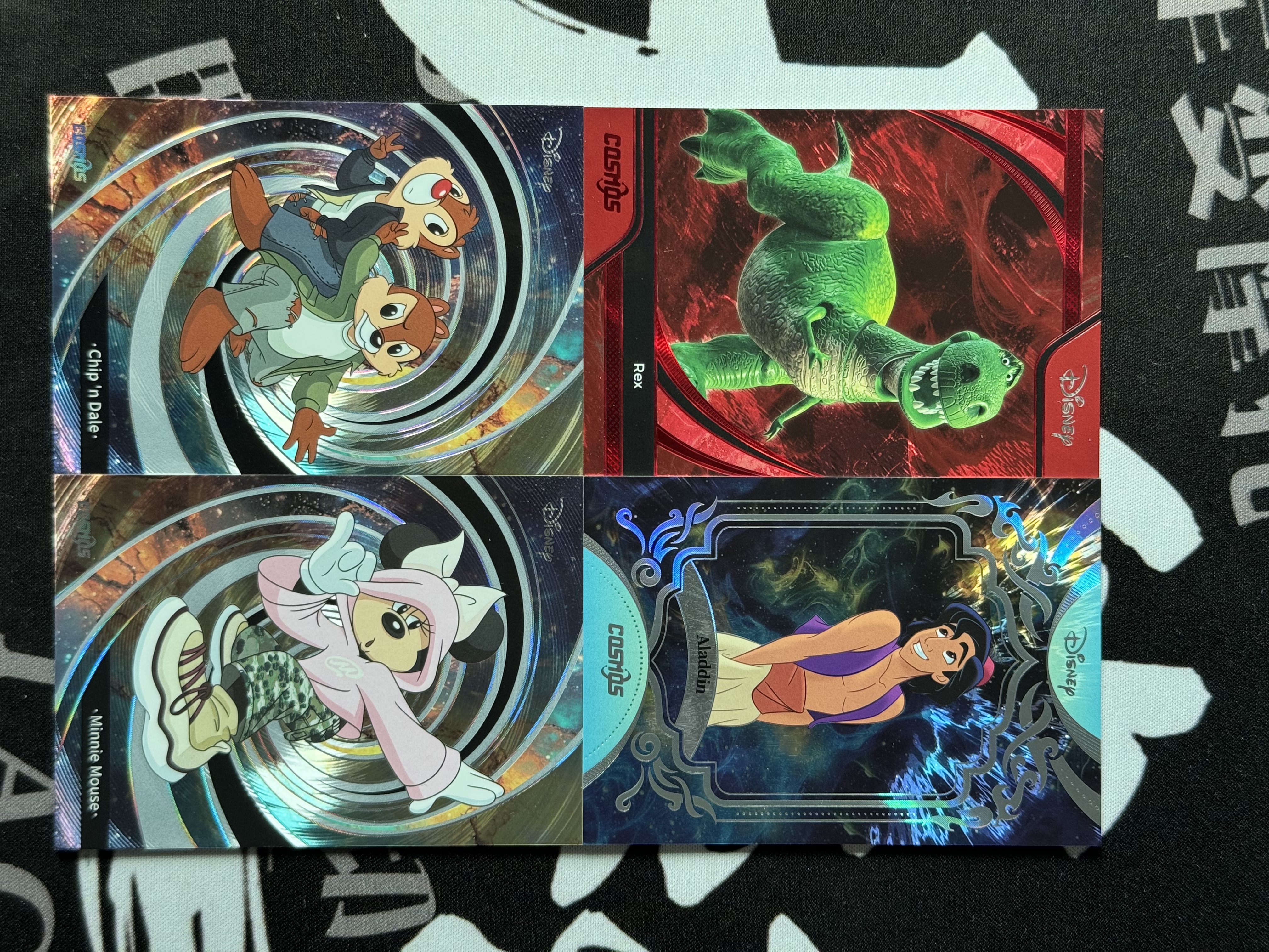 【大熊球星卡店】2025Kakawow 卡卡沃 Disney 迪士尼 泡泡龙 /75编+阿拉丁 /149编+奇奇蒂蒂+米妮 /225编 4张 Cosmos 带编 打包 不累计 瑕疵如图看描述【海】