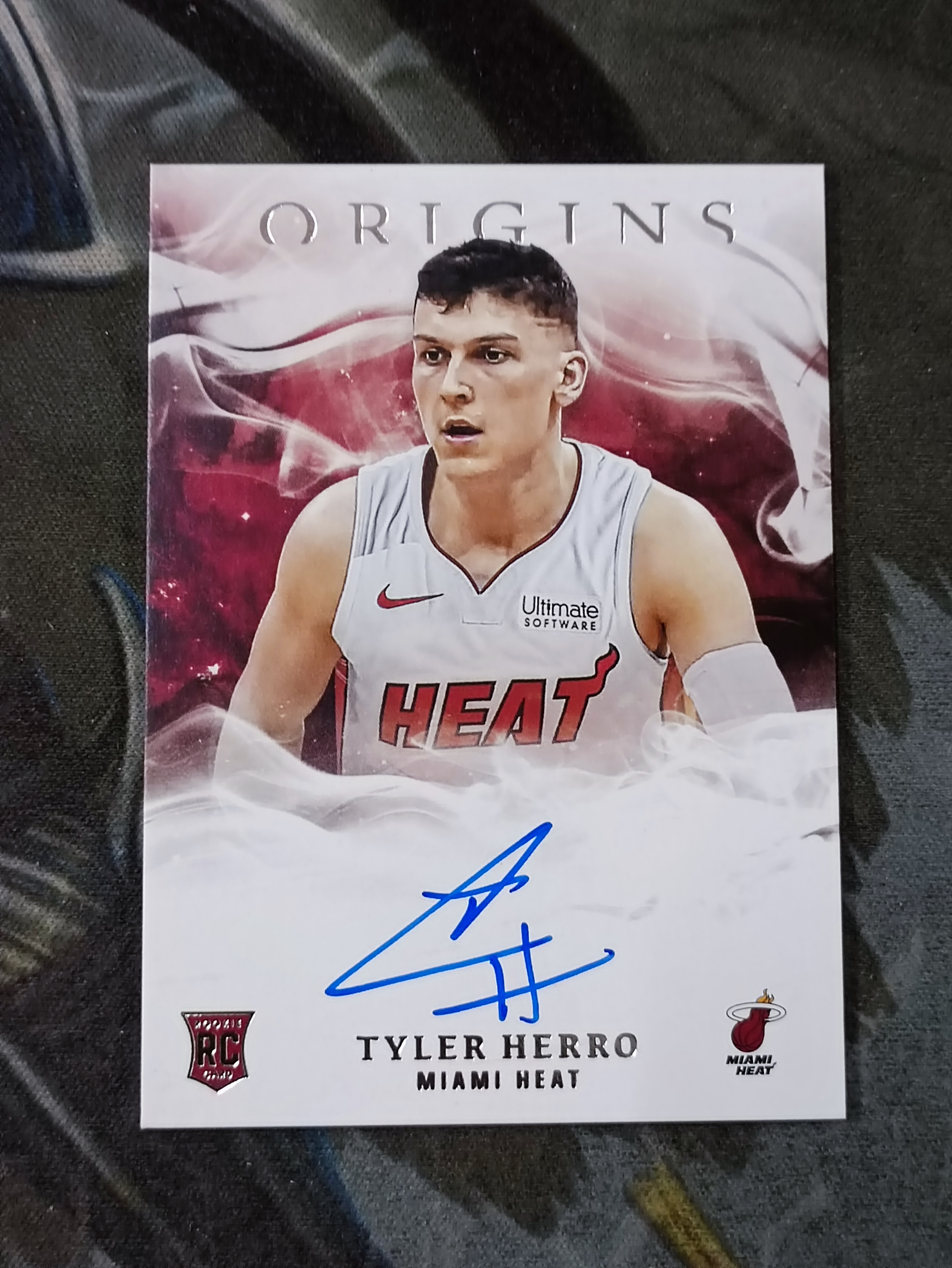 2019-20 Panini Origins Tyler Herro RC 泰勒希罗 新秀签 起源 亲笔签名签字 卡签 AUTO 热火(品墨见大图小瑕)《苏州卡通》J【MJ】