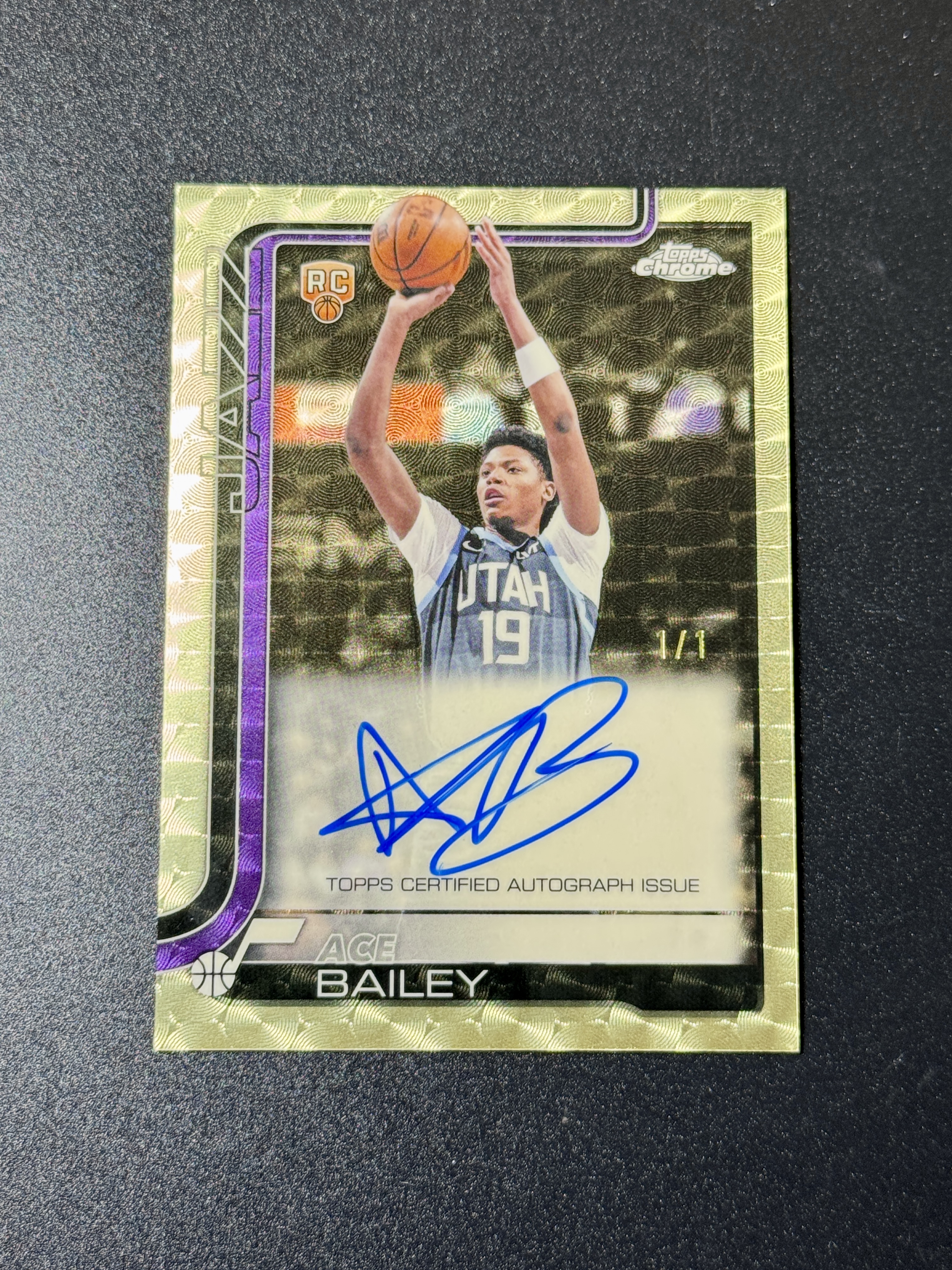 【喷子拍卖】2025-26 Topps Chrome Update Ace Bailey 犹他爵士 埃斯 贝利 拜利 RC 新秀 superfractor 签字 一编 超级折 爆金折 1/1 1of1 卡签 大hit卡 轻印看图 RYZZ