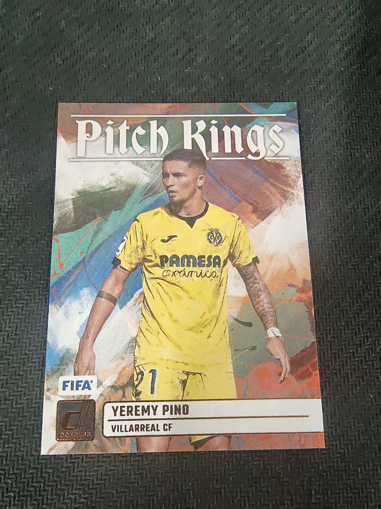 【可合并,不累计】2023-24 Panini Donruss Yeremy Pino 比利亚雷亚尔 皮诺 油画 特卡 杜蕾斯 FIFA 划痕 边角瑕疵 #25