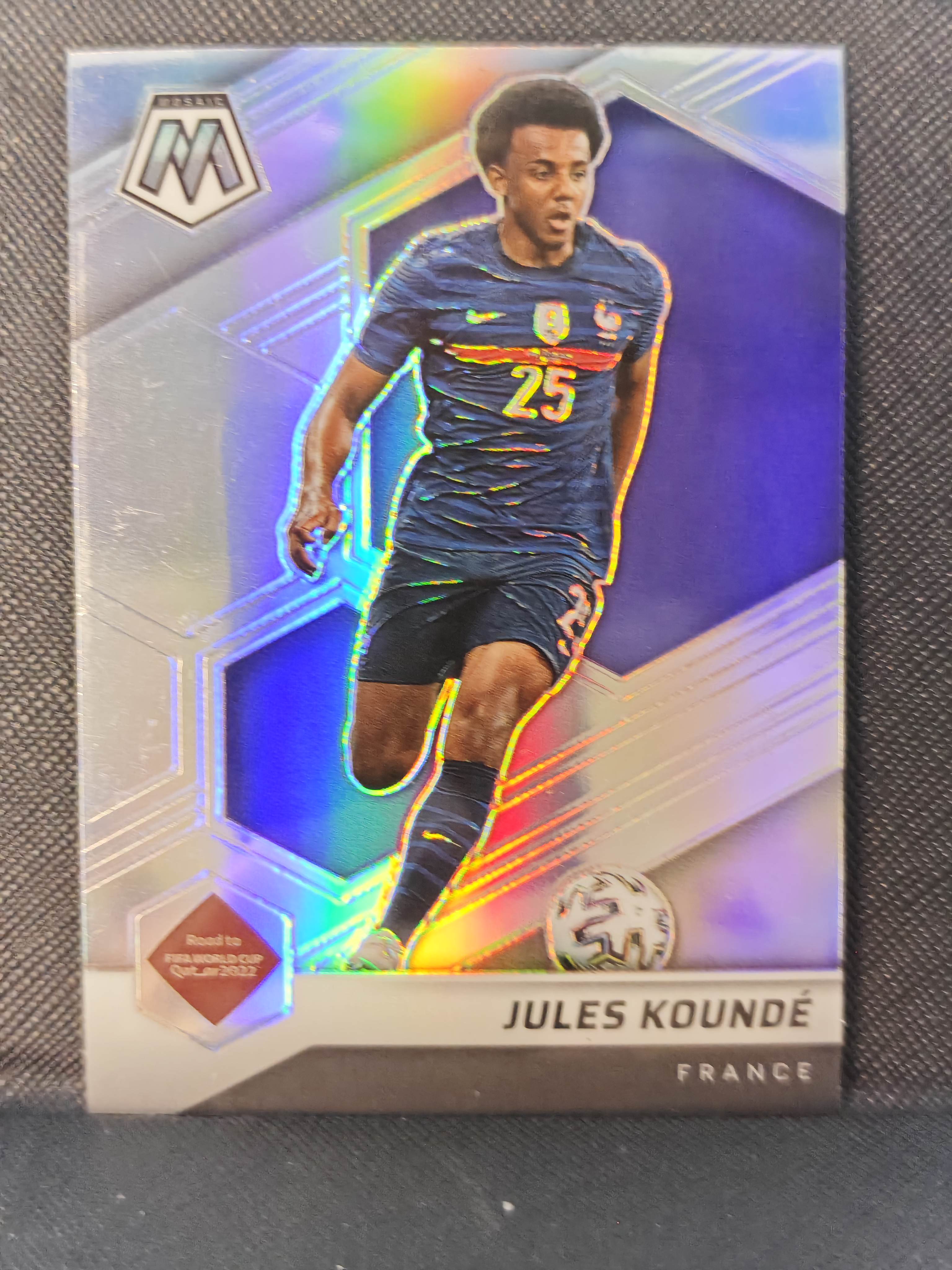 2021-22 Panini Donruss Jules Kounde 杜蕾斯 世界杯 法国 孔德 RETROSERIES 折射