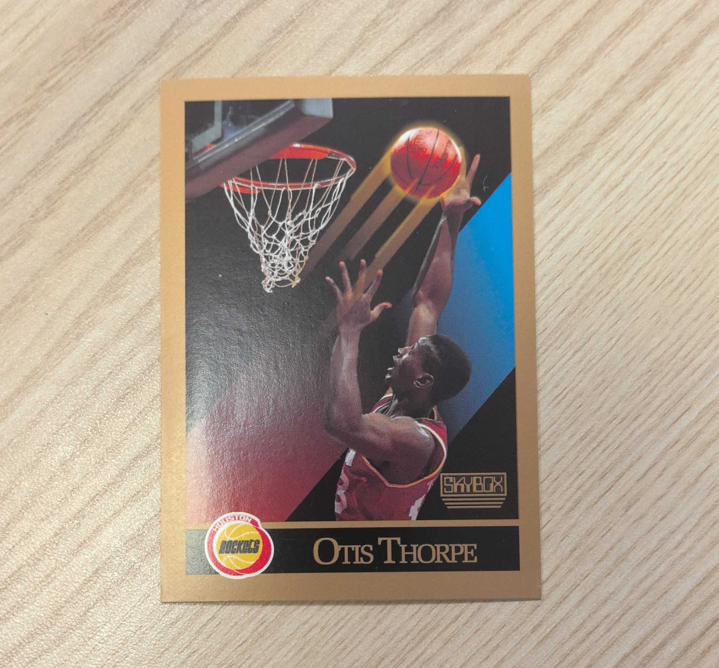 1990-91 SkyBox Base Otis Thorpe 奥蒂斯·索普 全明星 大梦的助手 随火箭夺总冠军 先后效力于国王、火箭、开拓者、活塞、灰熊、奇才和黄蜂 硬通货 极具收藏价值