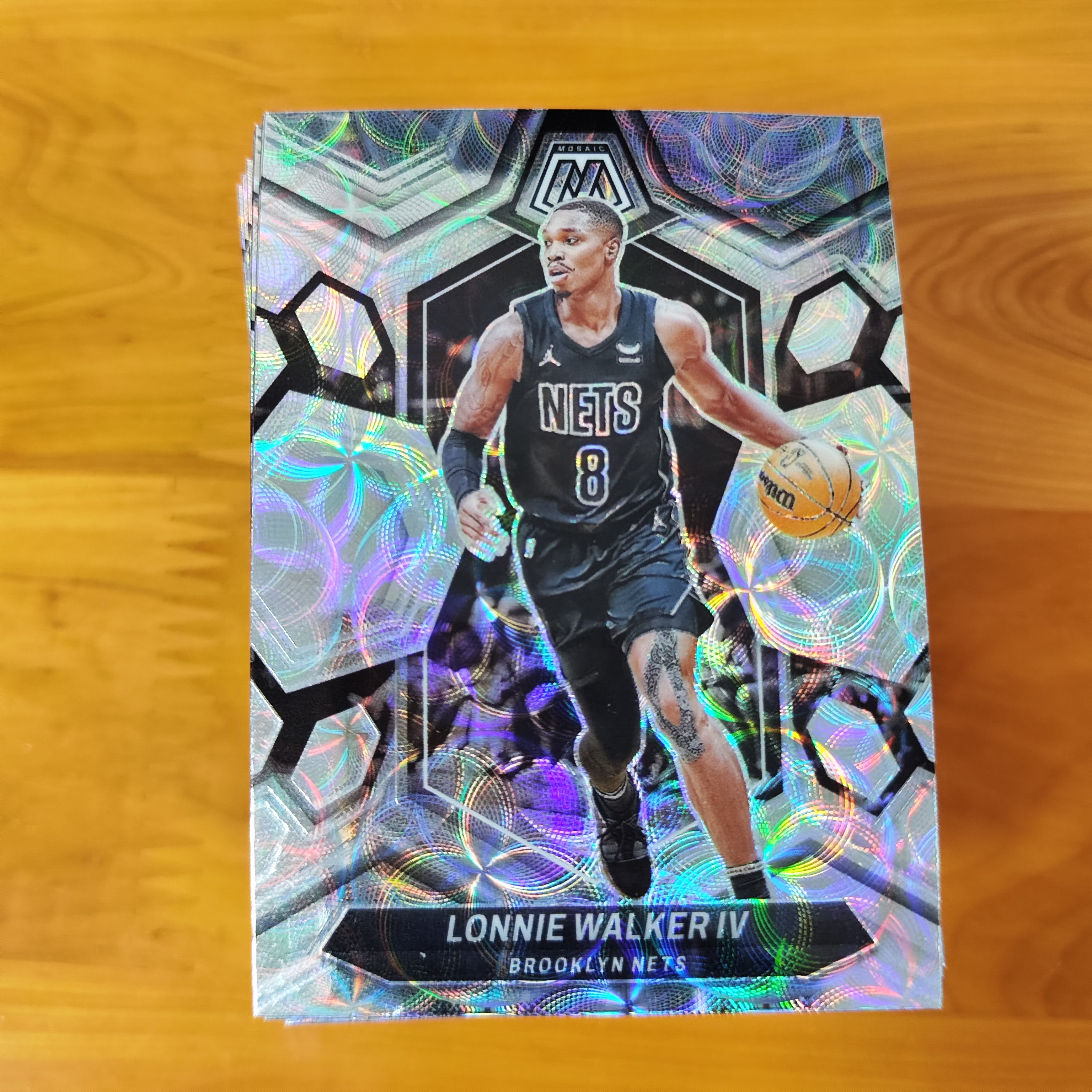 2023-24 【HADE拍卖-小卡之家】 Mosaic Lonnie Walker IV 沃克  圈圈折   单卡base 卡品如图 A59