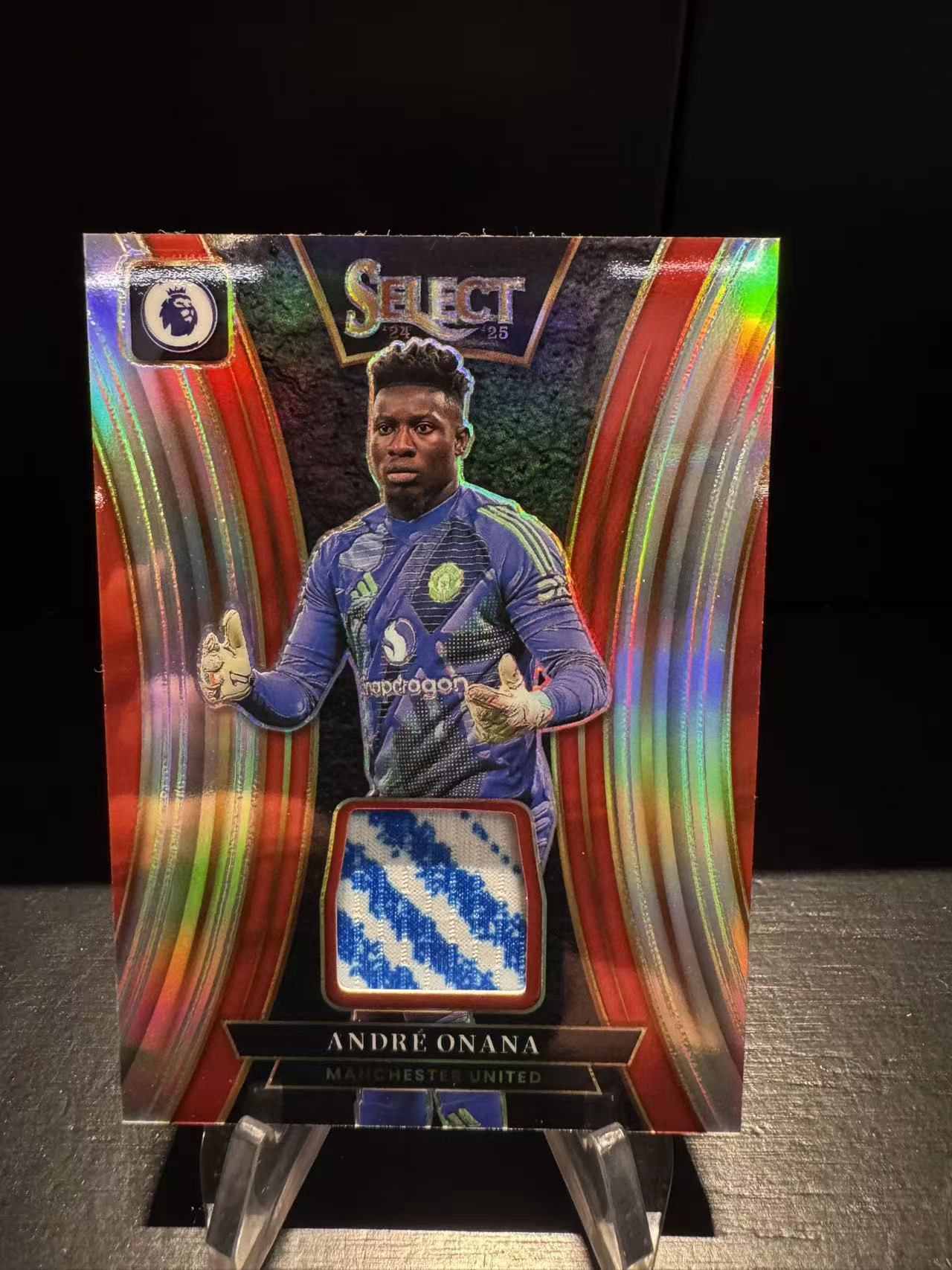 龖2024-25 Select Andre Onana 英超 曼联 安德烈 奥纳纳 双色切割 球衣 物料 银折 卡品如图 MJ002M