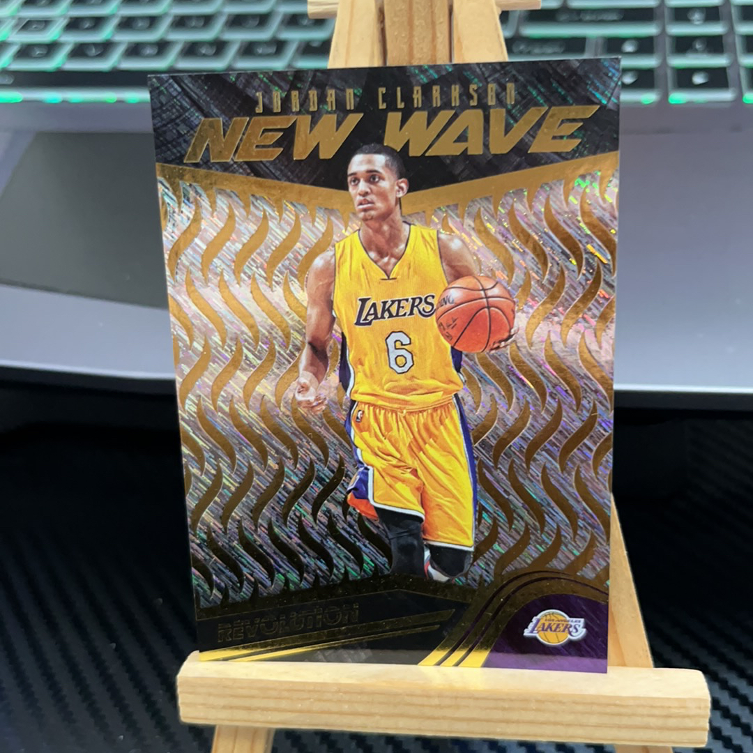 2015-16 Panini Revolution Jordan Clarkson 乔丹 克拉克森 湖人 特卡 折射 革命系列 卡品如图 凑图必备 值得收藏!免费代卖!