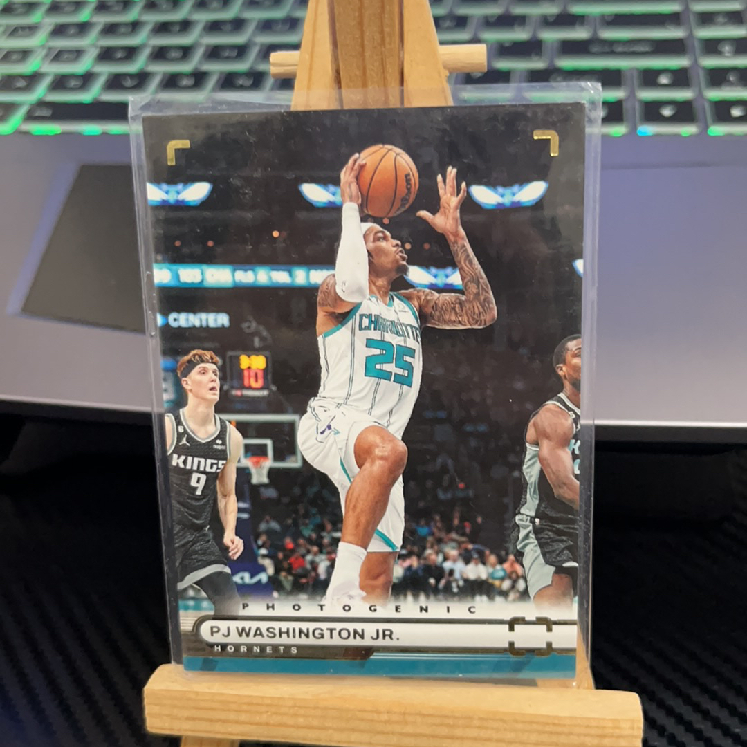 2022-23 Panini PaniniPhotoGenicNBA PJ Washington Jr. pj 华盛顿 黄蜂 上镜系列 卡品如图 瑕疵看图 凑图必备 值得收藏!