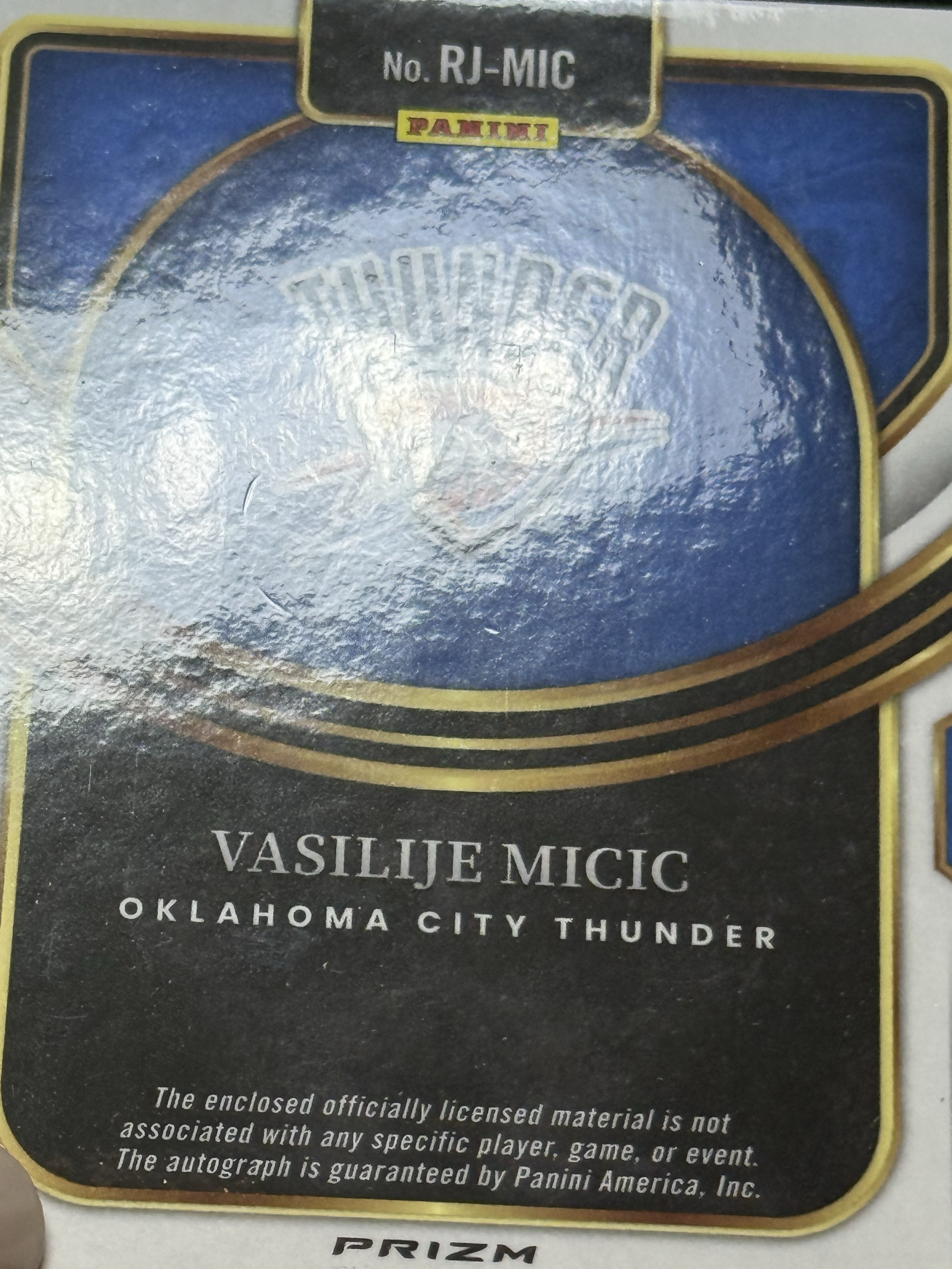 2023-24 Panini Select Vasilije Micic RC 【小贝代拍】Select 雷霆 新秀 米齐奇 米西奇 小窗 球衣物料 暴力切割 签字 RJA 银泡泡折 微瑕 H WSH
