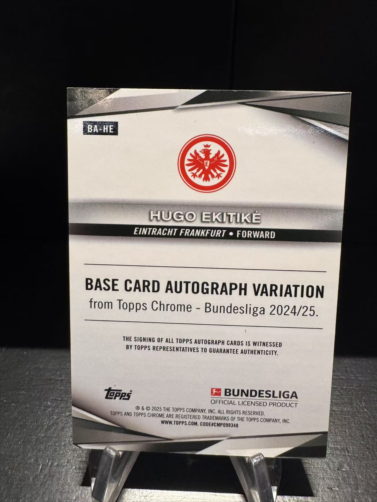 龖2025 Topps Chrome Hugo Ekitike TC 欧冠 法兰克福 巴黎圣日耳曼 埃基蒂克 53/75编 黄折 签字卡 印见图 未来可期 卡品如图 MJ002L