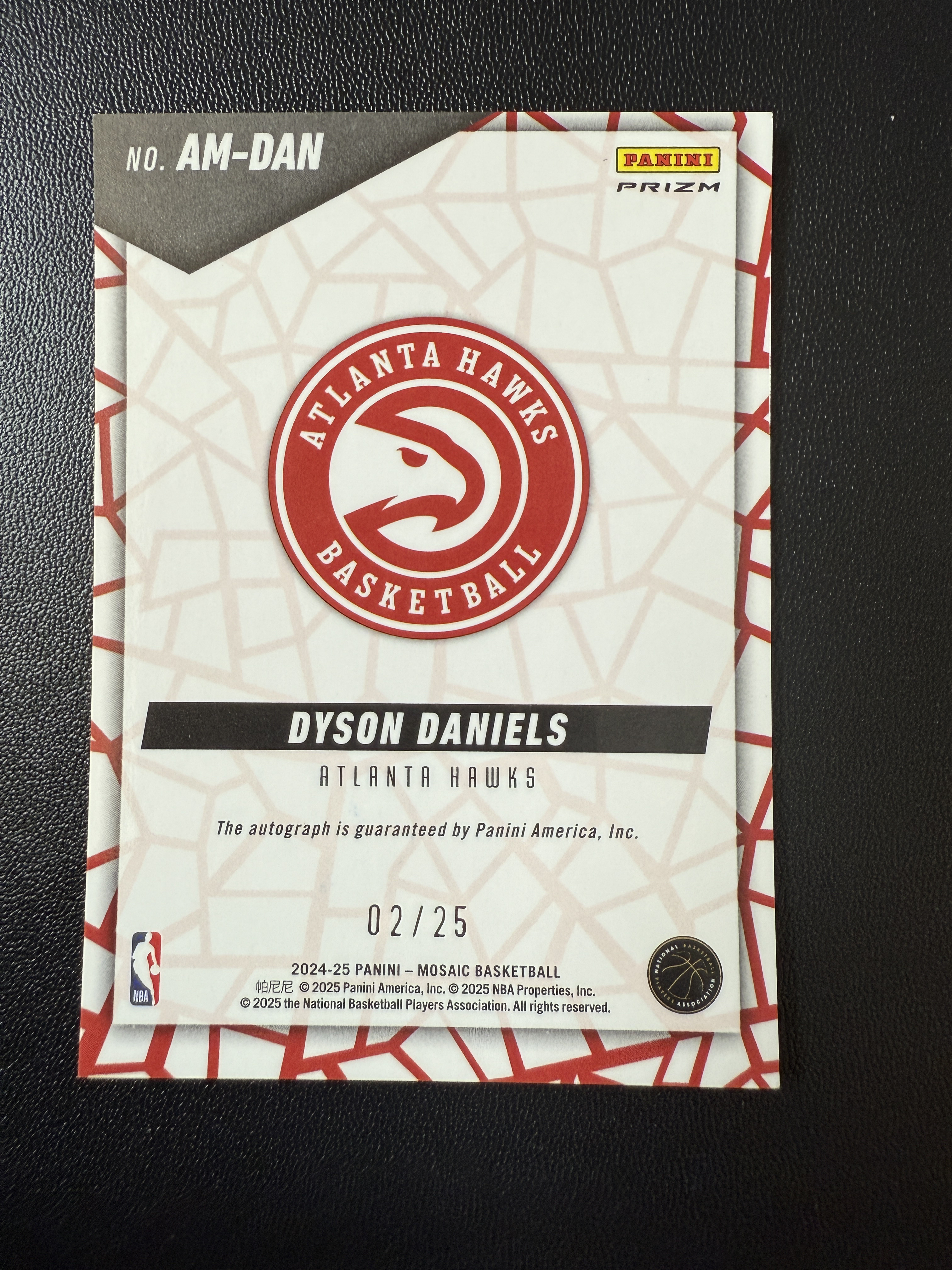 2024-25 Panini Mosaic Dyson Daniels 马赛克 老鹰 戴森丹尼尔斯 贴签签字 25编 蓝马赛克折 折射 细节如图
