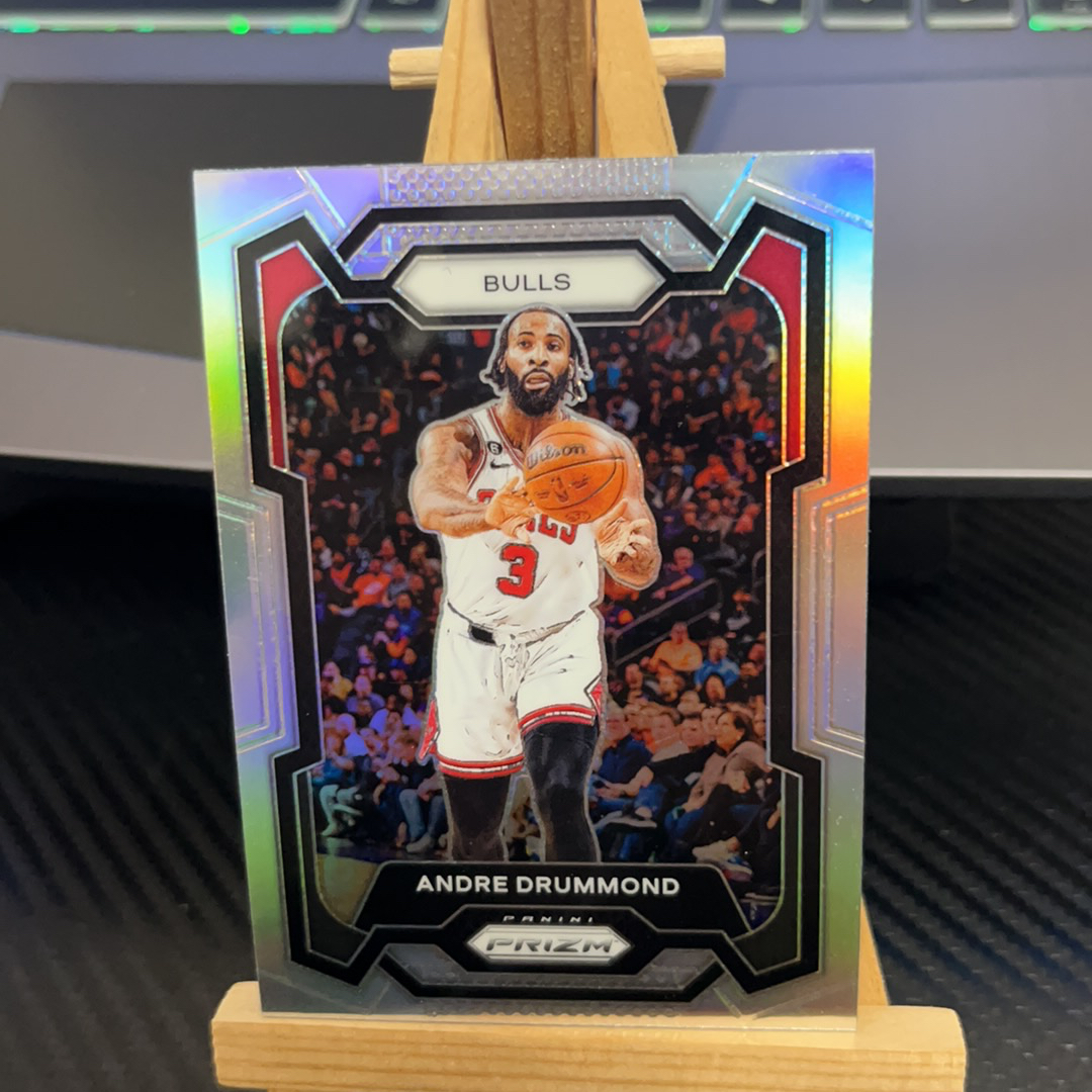 2023-24 Panini Prizm Andre Drummond 德拉蒙德 公牛 银折 折射 prizm系列 pz 卡品如图 凑图必备 值得收藏!免费代卖!