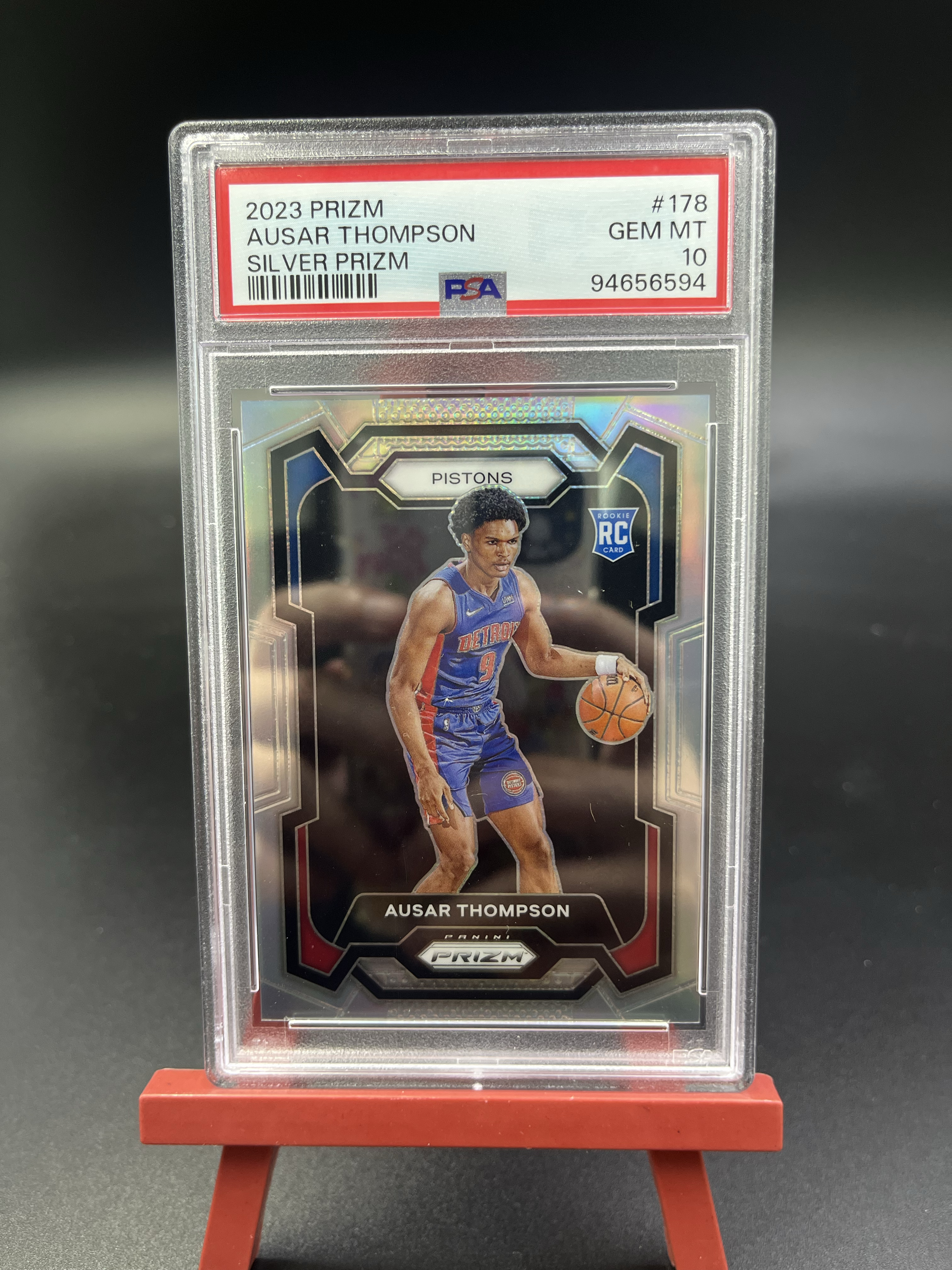 2023-24 PANINI PRIZM PZ AUSAR THOMPSON 奥萨尔 汤普森 新秀 RC 银折 折射 活塞 PSA10分评级卡 完美卡品 015WZ【优质新秀专场】