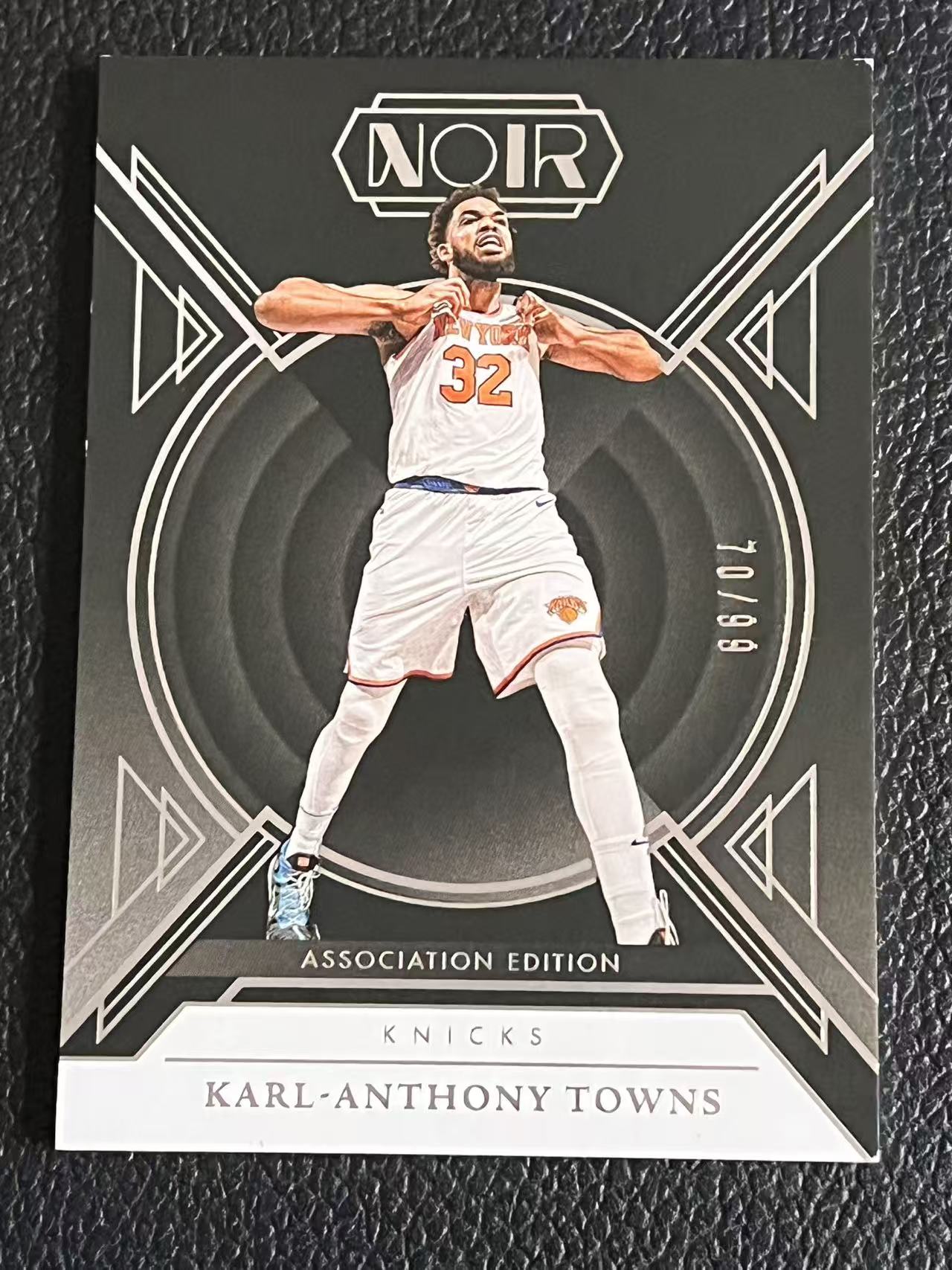 2024-25 Panini Noir Karl Anthony Towns 诺尔 尼克斯 唐斯 99编 收藏必备【小姨 迪】