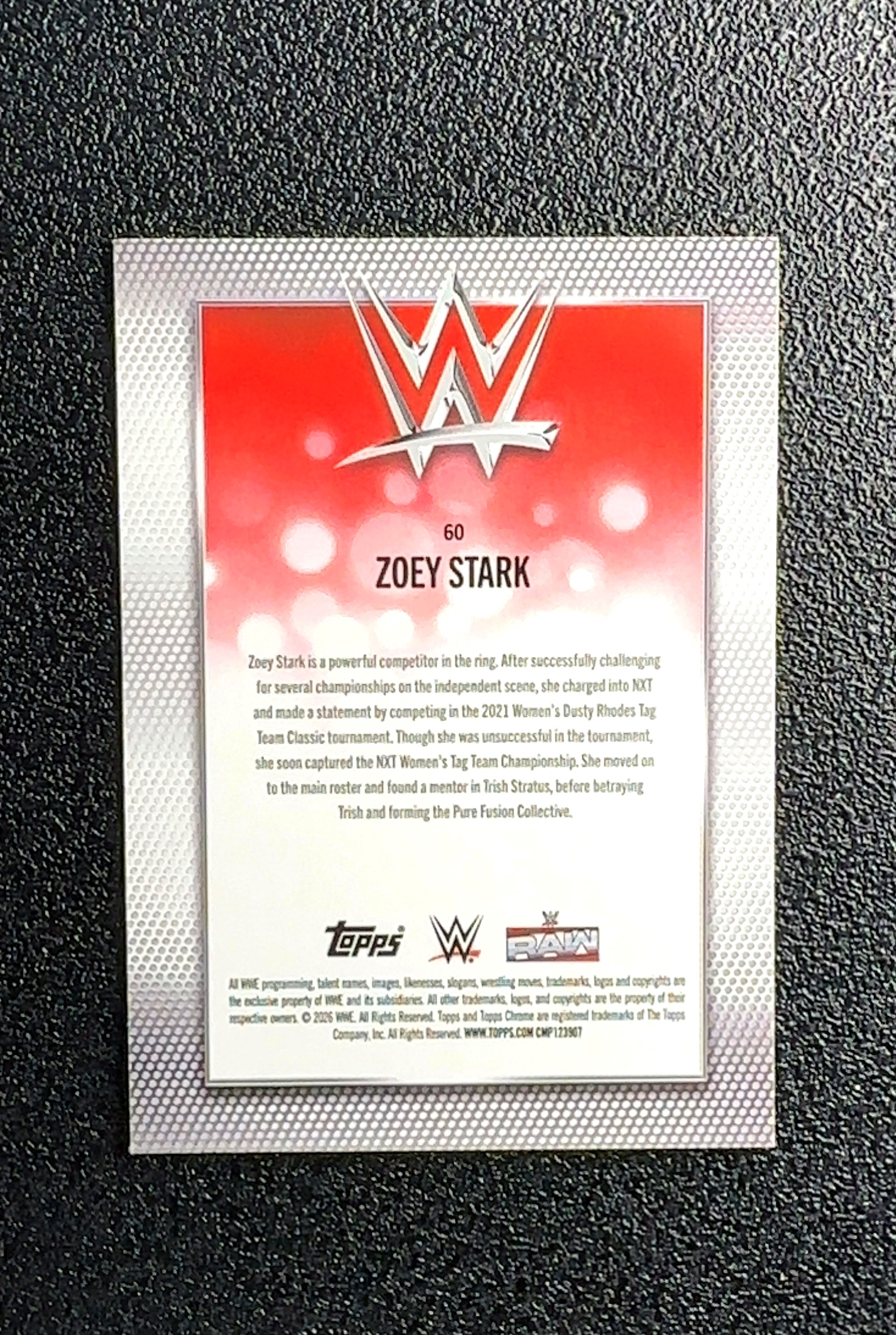 【岛屿拍卖】2025 Topps Chrome Zoey Stark 佐伊·斯塔克 银格子折 折射 卡品如图 高价值 #60 0023#459