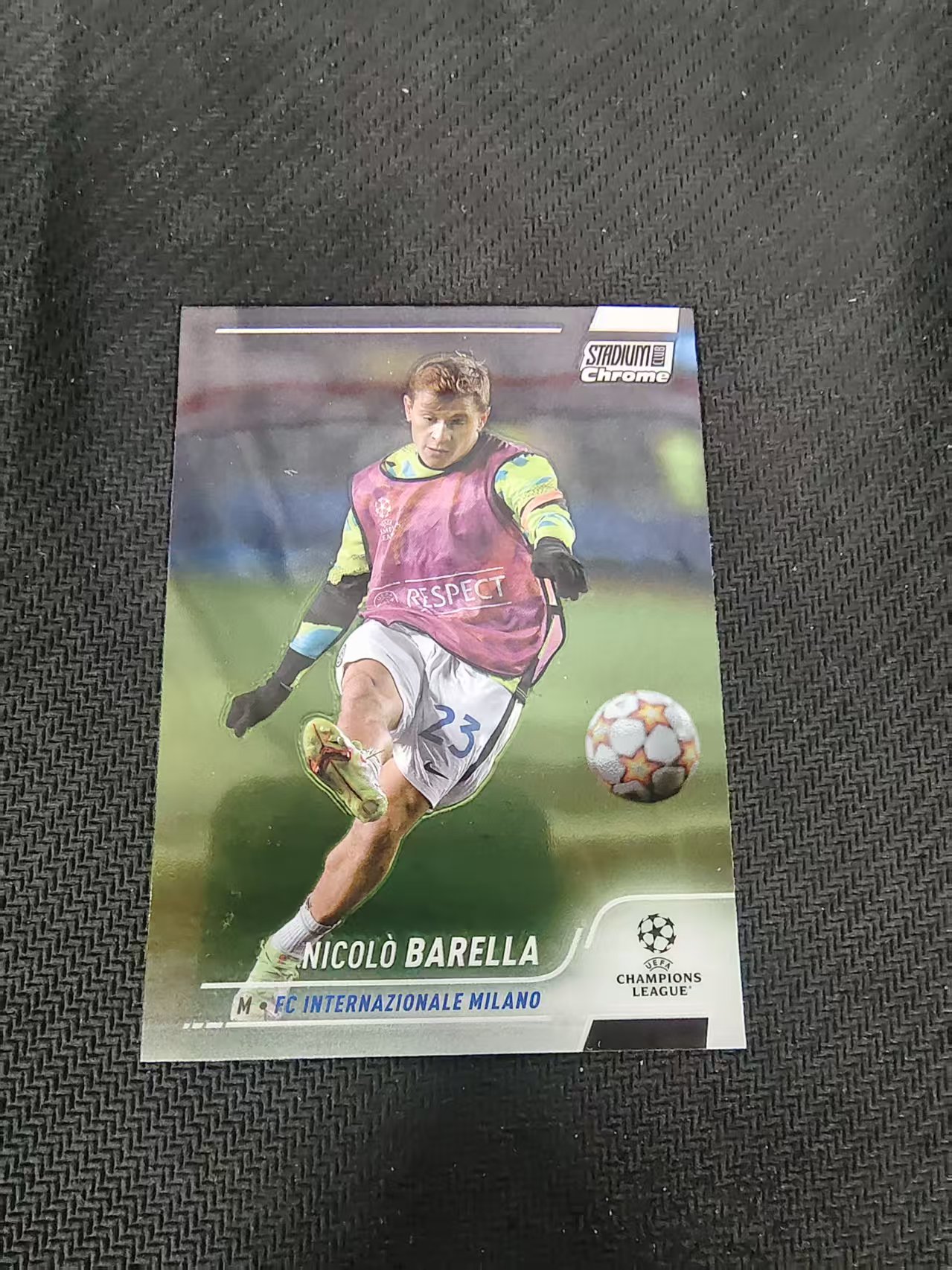【可合并，不累计】2022 Topps Stadium Club Chrome Nicolò Barella 国际米兰 巴雷拉 竞技场 欧冠 划痕 边角瑕疵 #23
