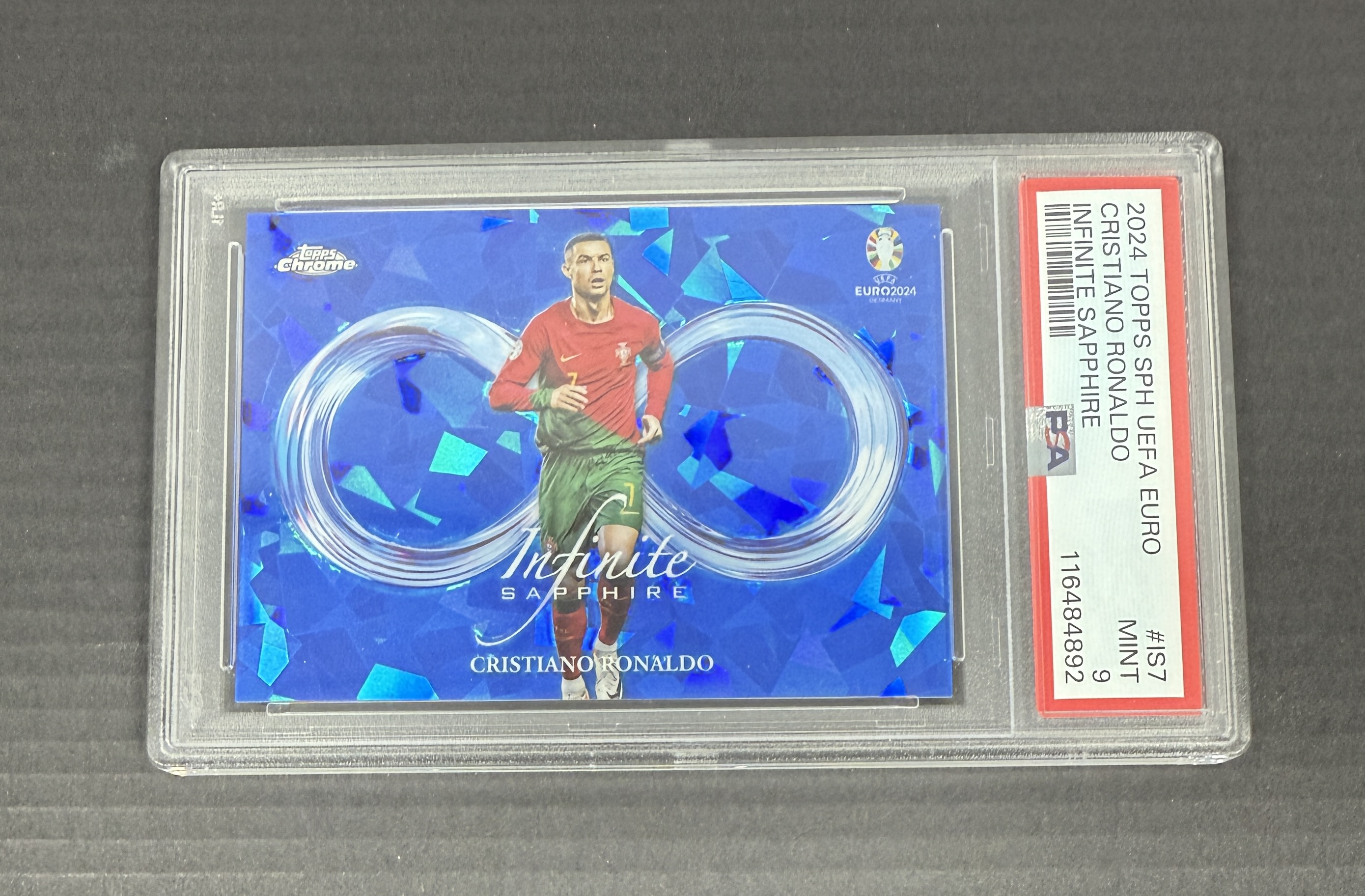 【GOAT山羊拍卖】D哥 2023-24赛季 topps chrome 精选欧洲杯系列 C罗 克里斯蒂亚诺罗纳尔多 无限特卡 大比例 少见 sp psa9 葡萄牙 品相如图