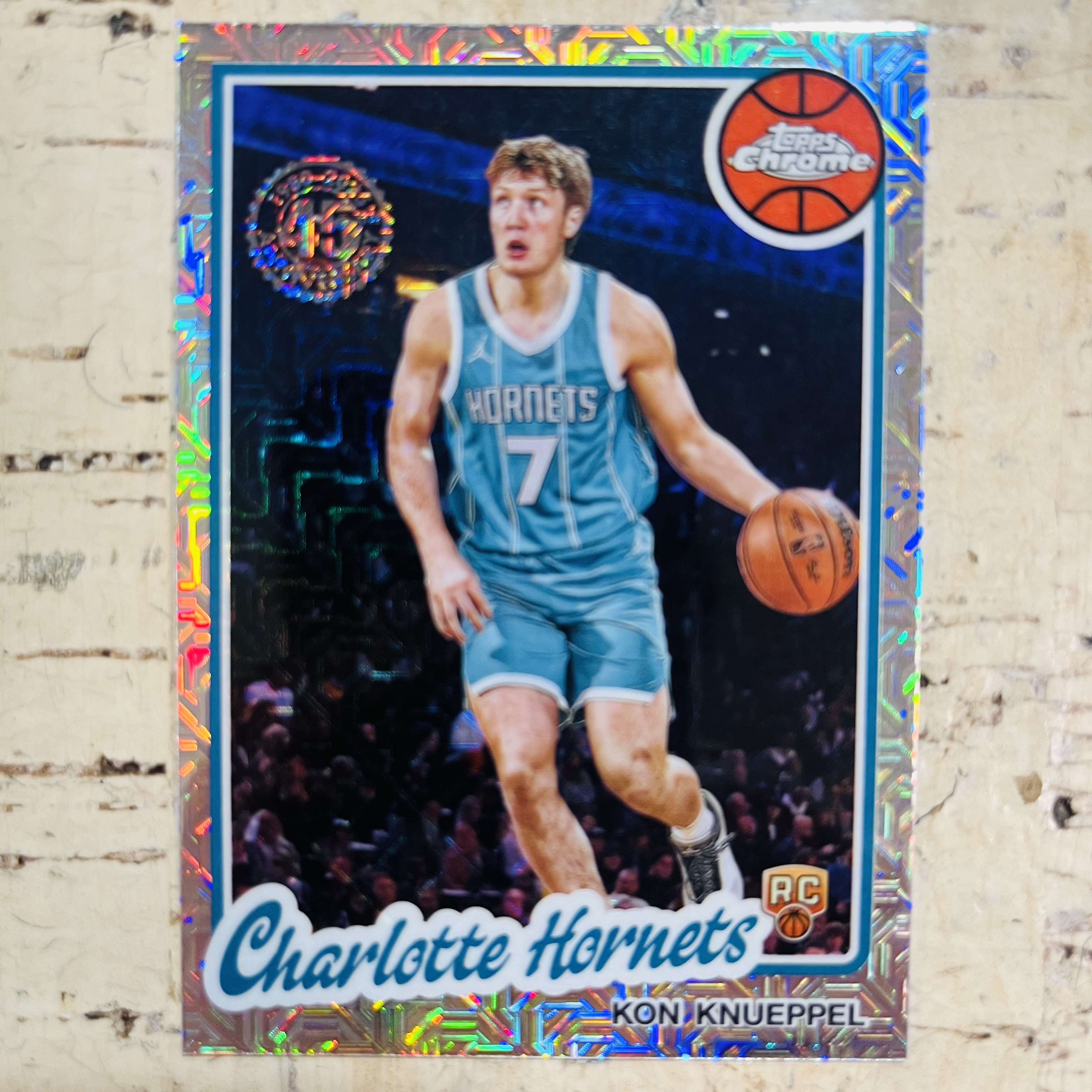 2025-26 Topps Flagship Kon Knueppel RC 新秀 黄蜂 克尼普尔 银迷宫折 mojo折 第2张 45周年 chrome 复古特卡 克内普尔【小卡迷拍卖 可累积半年】