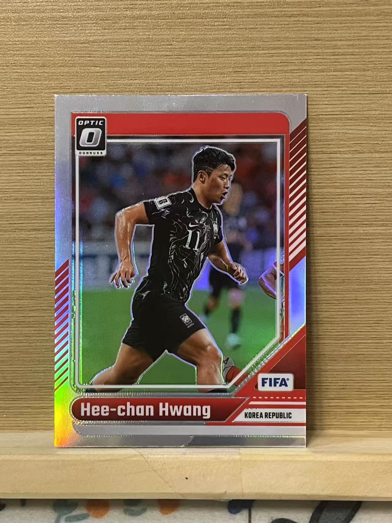 2024-25 Panini Donruss Hwang Hee Chan 黄熙灿 狼队 韩国 银折 杜蕾斯 卡品如图 实卡精美 A60